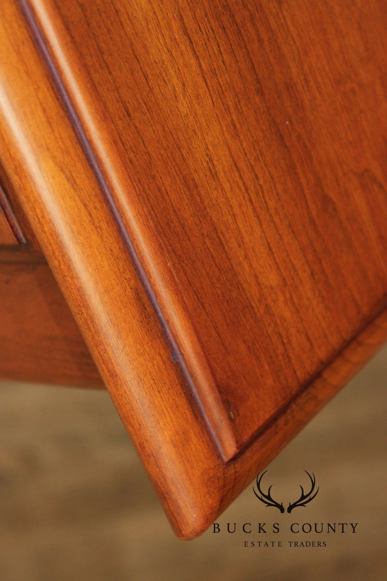 Henkel Harris Solid Wild Black Cherry Queen Anne Lowboy