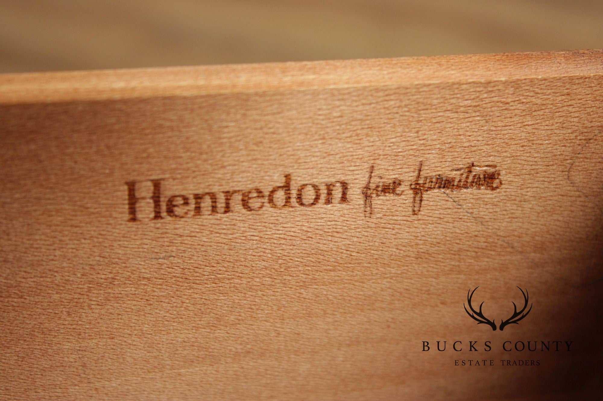 Henredon Chinoiserie Style Mahogany Nightstands