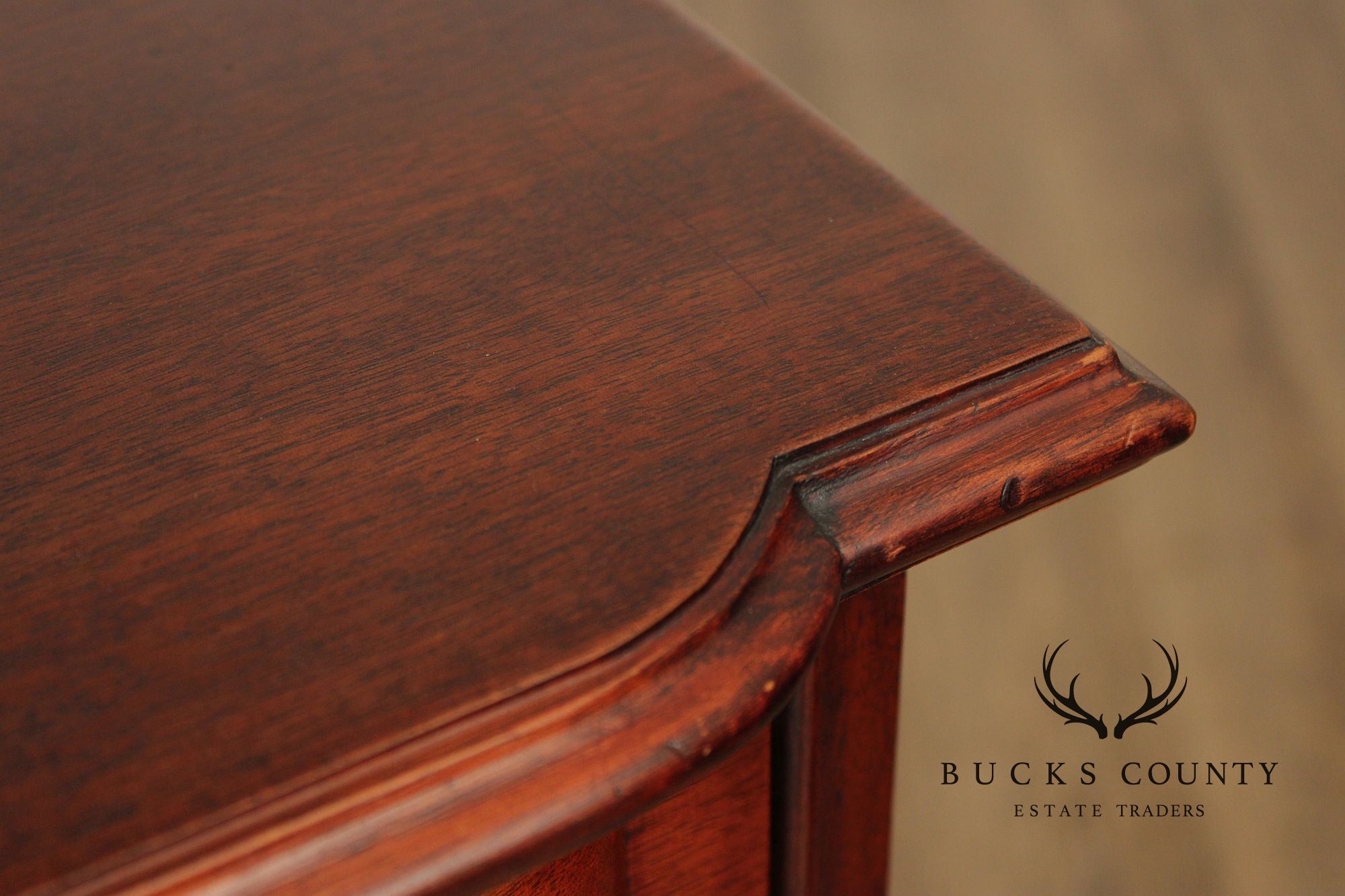 Kindel Chippendale Style Mahogany Blockfront Chest