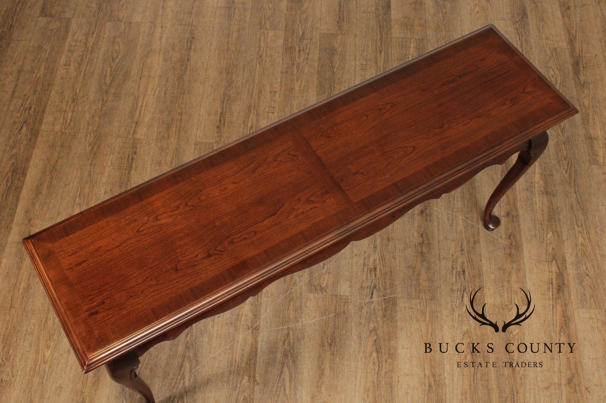Ethan Allen Queen Anne Style Cherry Console Table