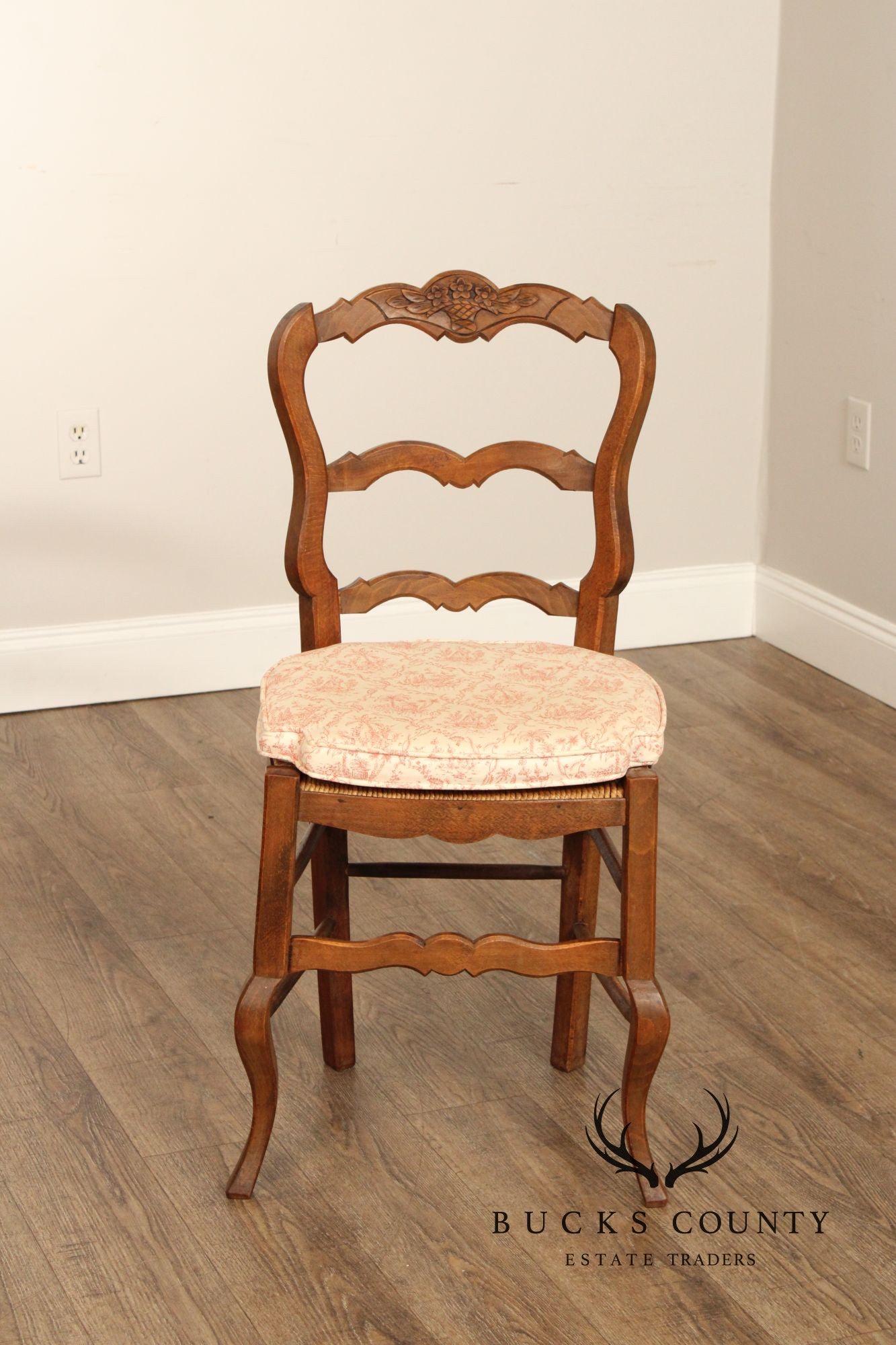 French Provincial Set Of 10 Rush Seat Dining Chairs