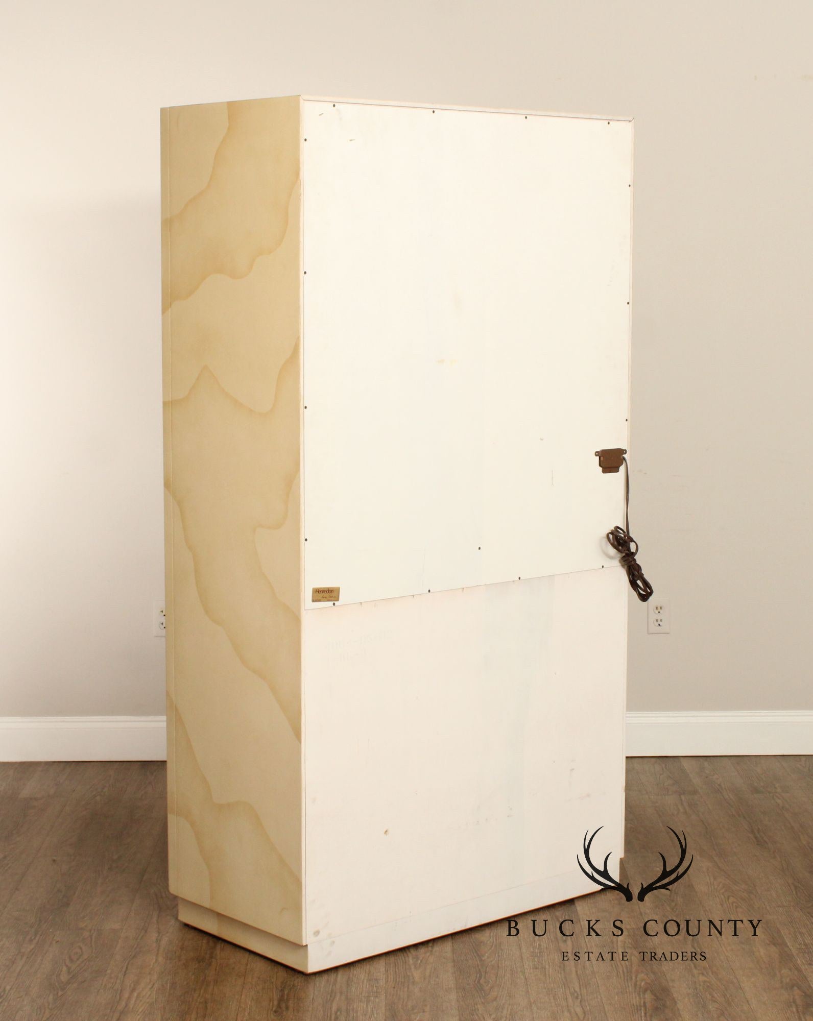 Henredon 'Villa Borghese' Carved and Lacquered Armoire