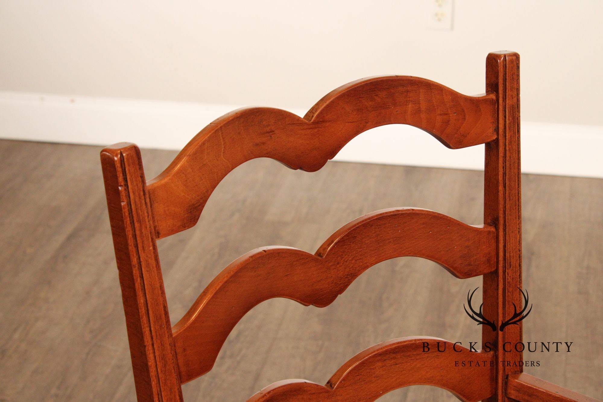 Quality Set Of Eight Italian Ladderback Dining Chairs