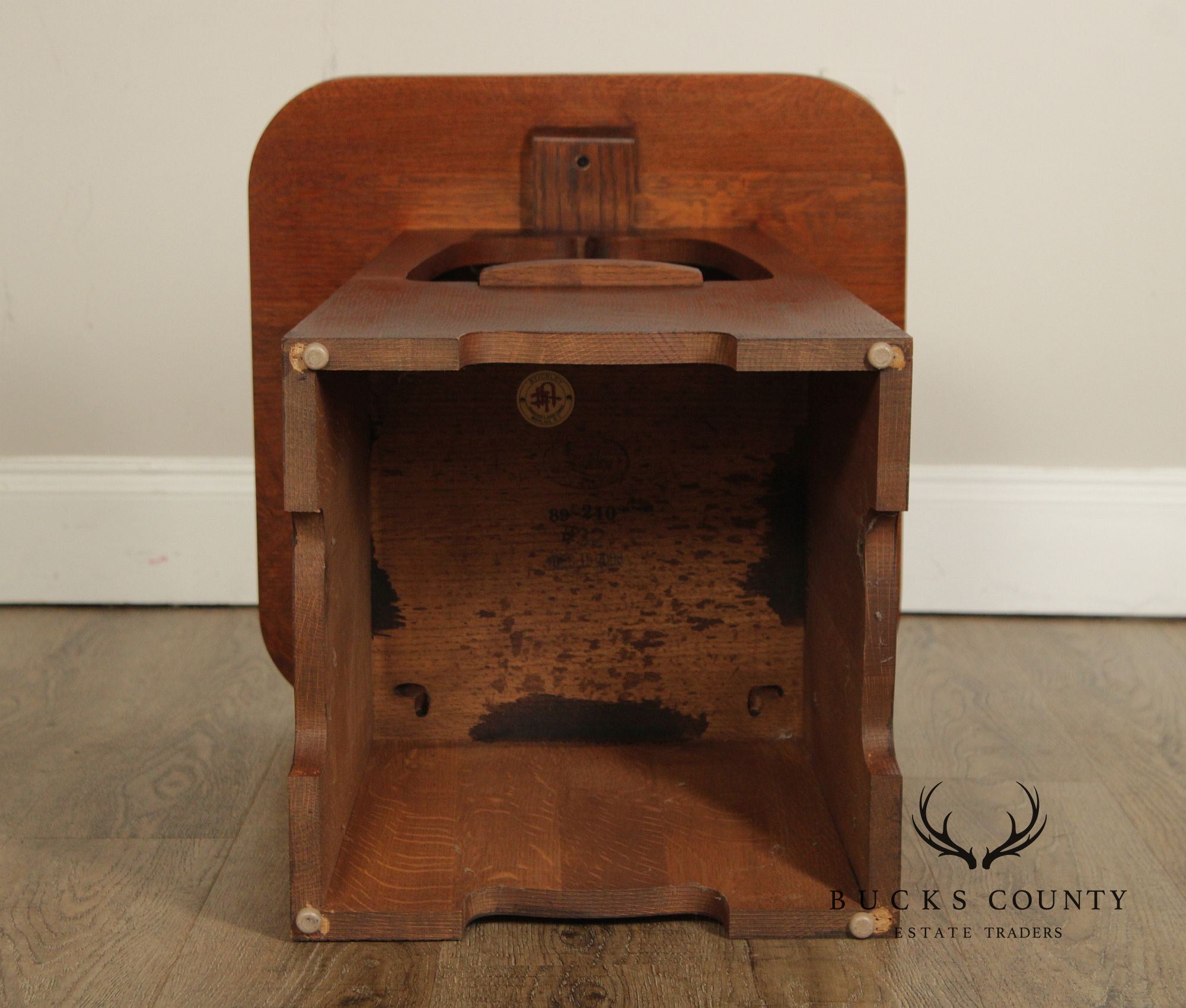 Stickley Mission Collection Arts & Crafts Pagoda Style Oak End Table