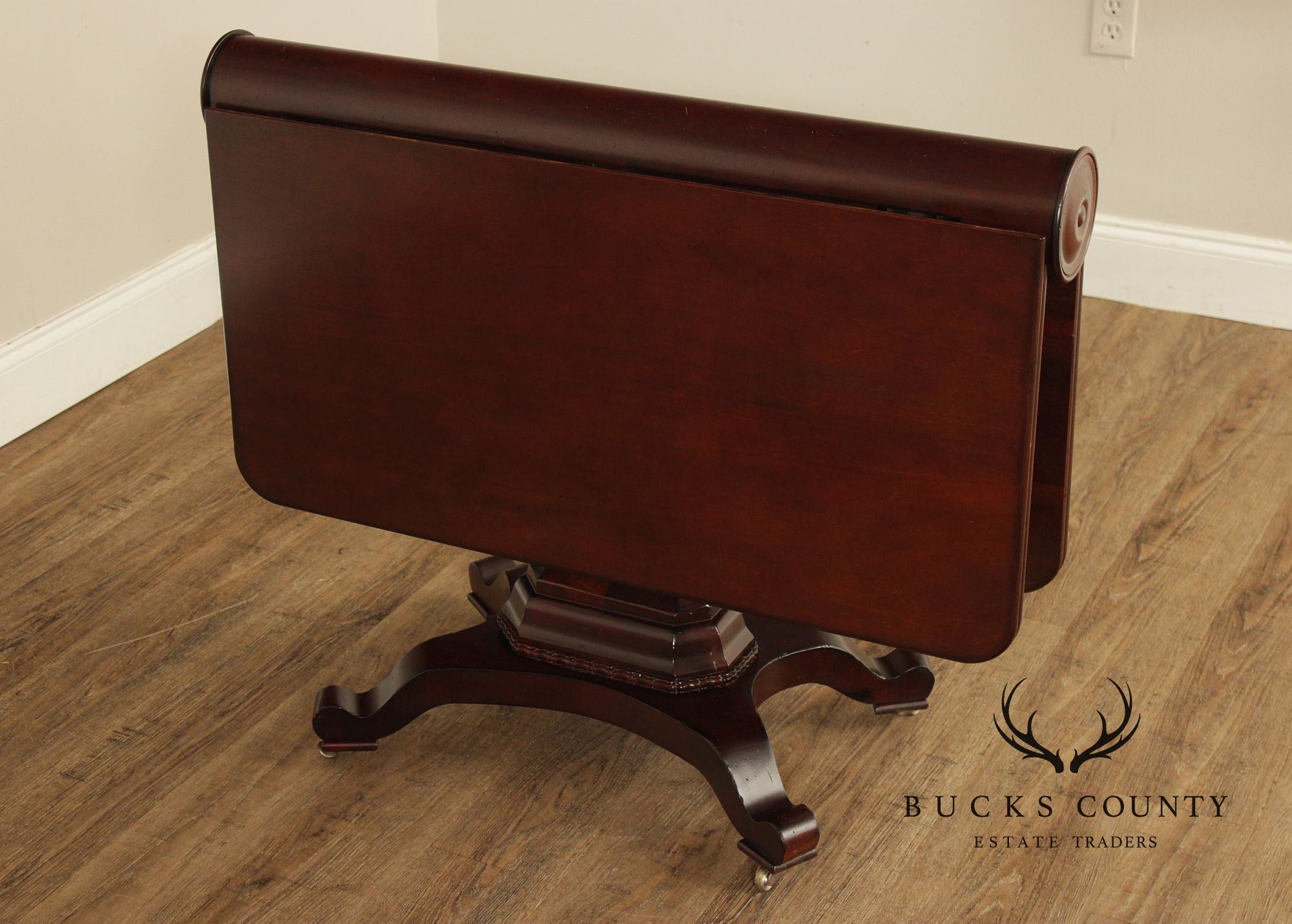 Century Oscar De La Renta Designed Mahogany Drop Leaf Table