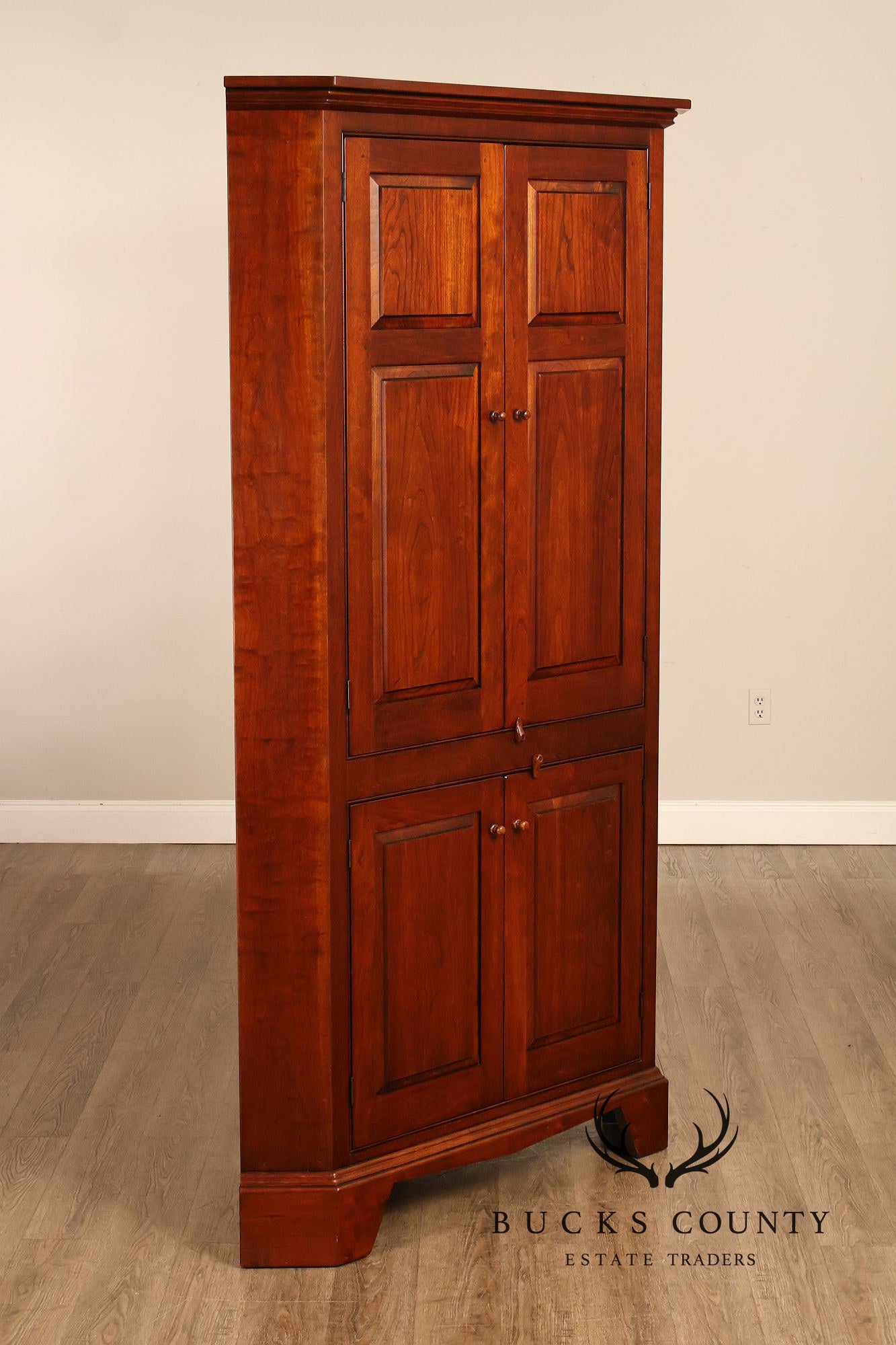 Piper Classics Custom Pine Blind Door Corner Cabinet