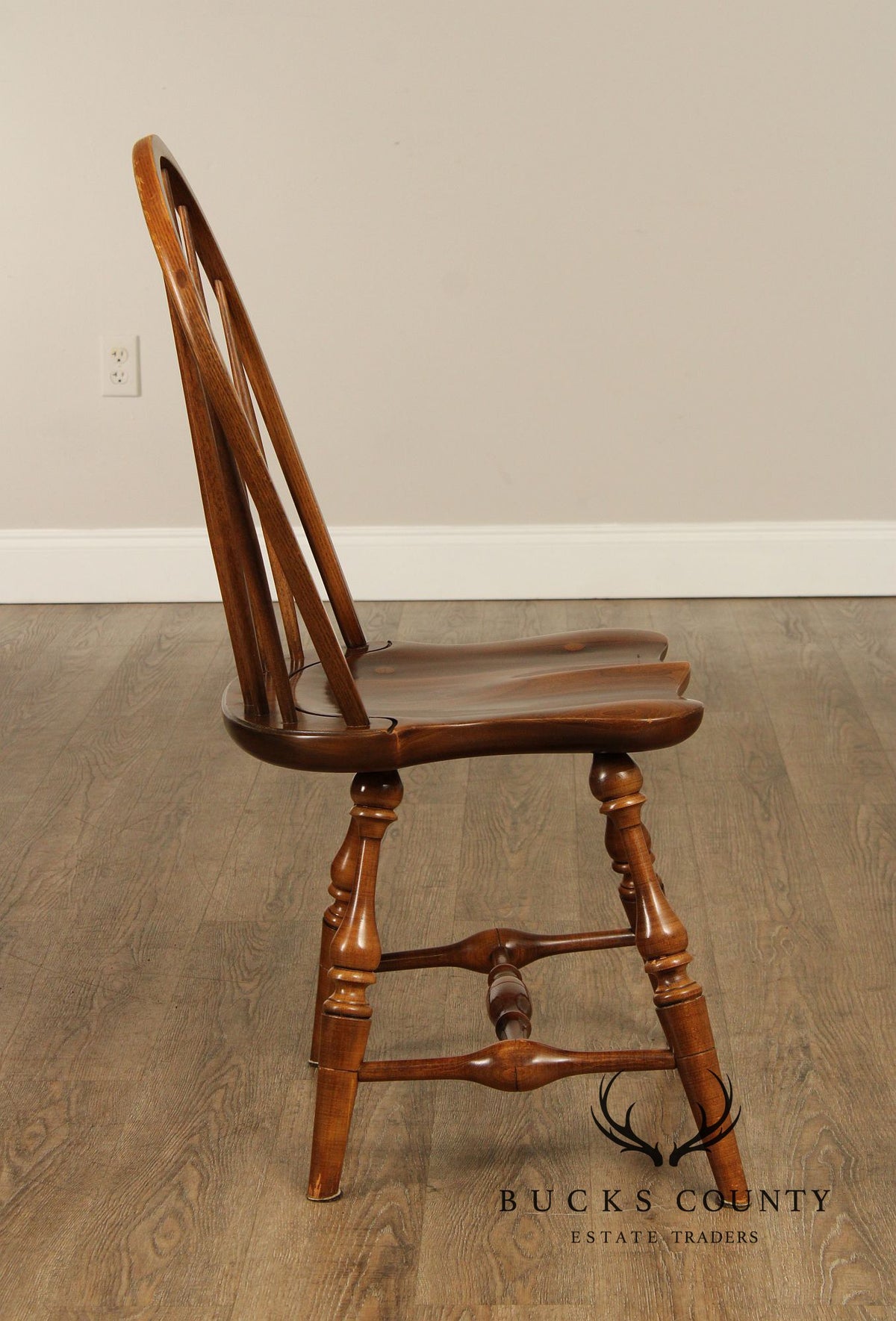 Frederick Duckloe Colonial Revival Style Pair of Windsor Side Chairs