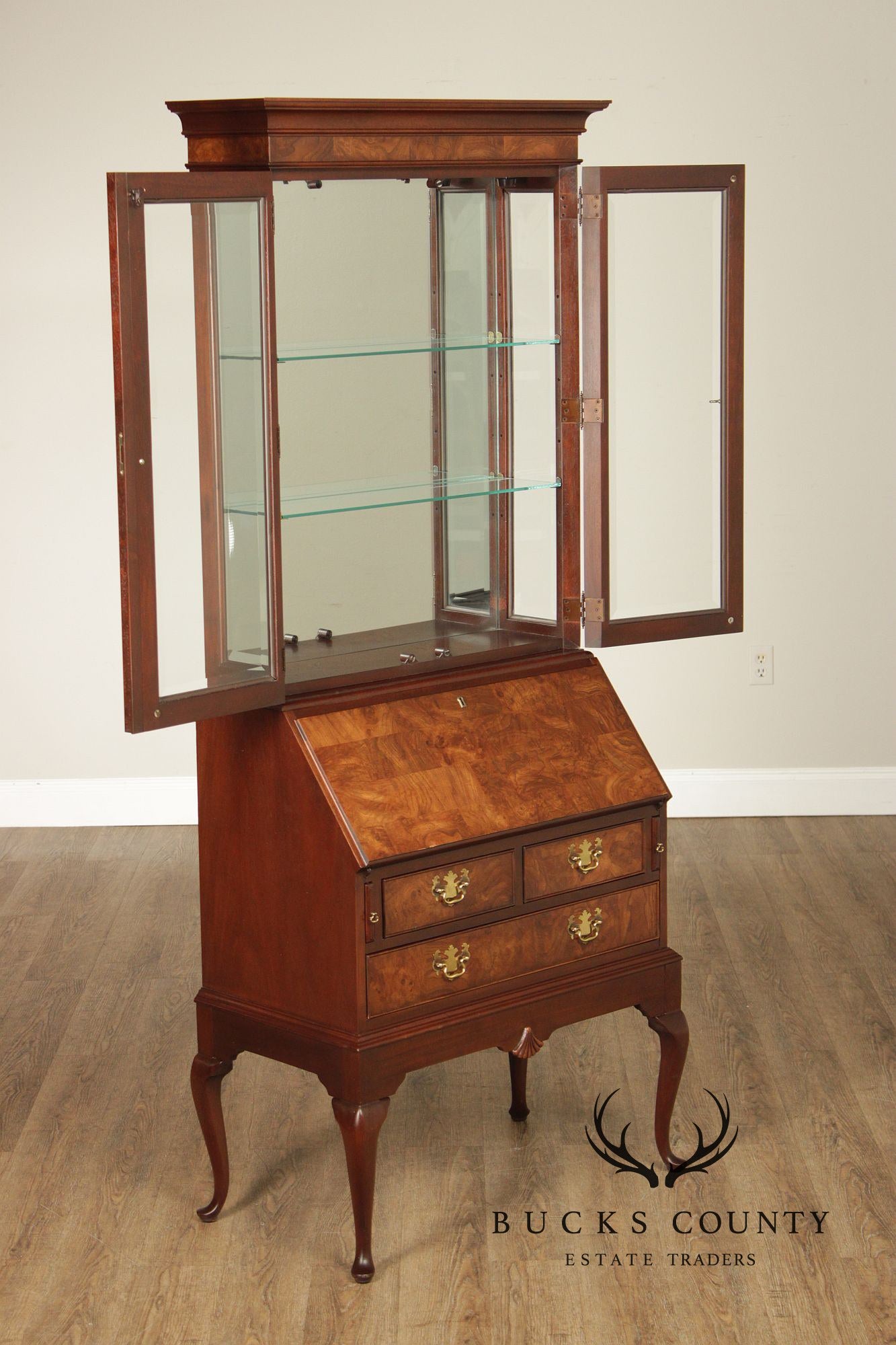 Hekman Georgian Style Lighted Secretary Desk And Display Cabinet