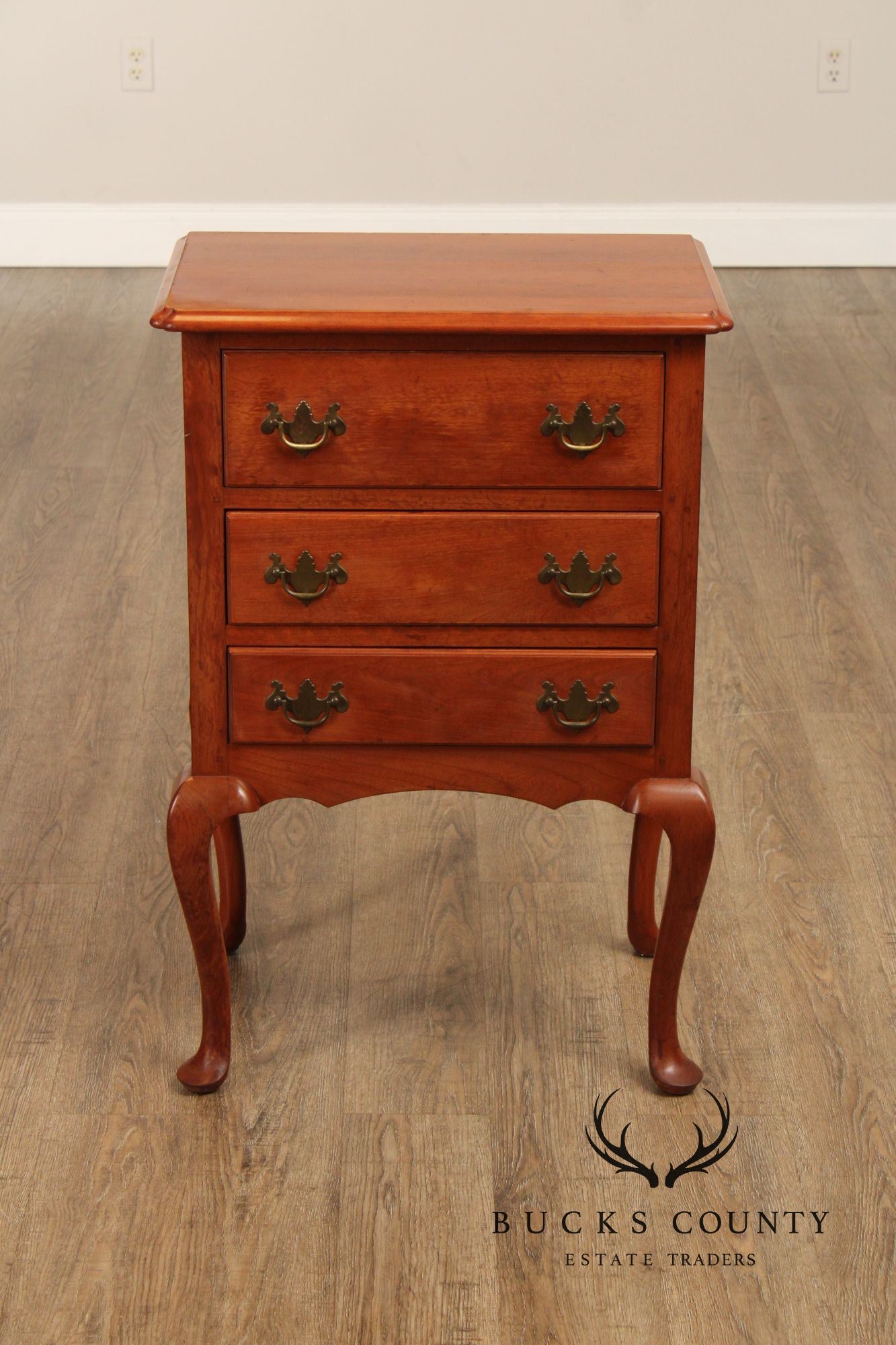 Virginia Craftsmen Reproductions Pair of Cherry Side Chests