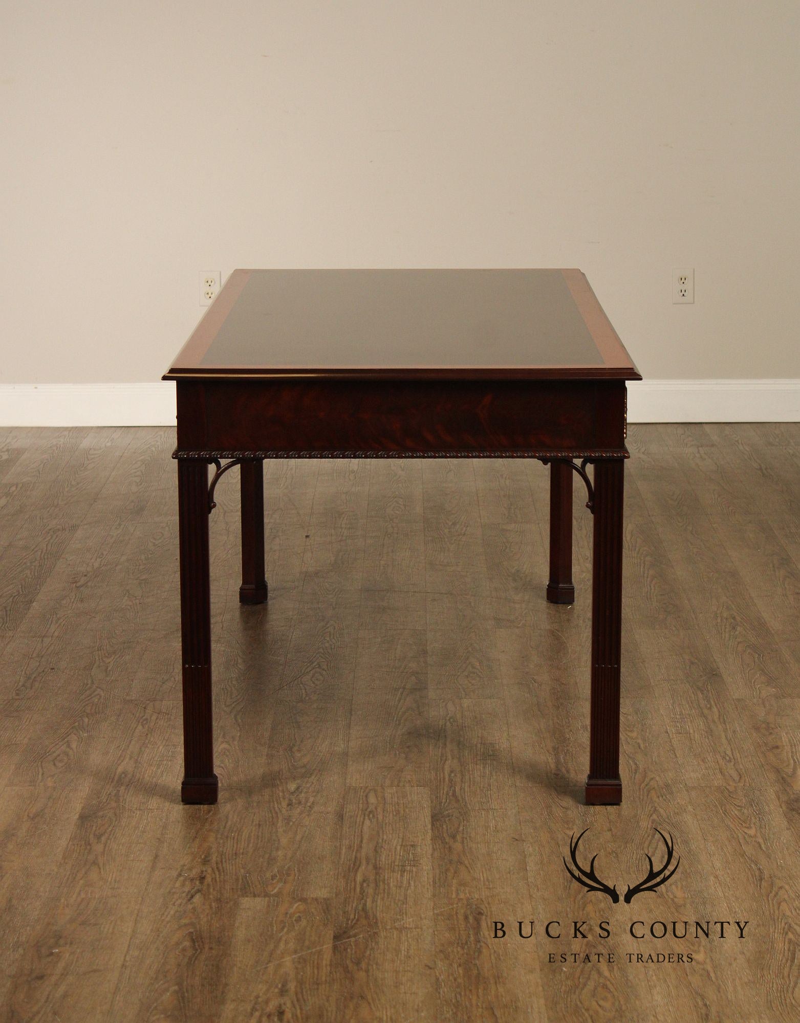 Stickley Georgian Style Banded Mahogany Writing Desk