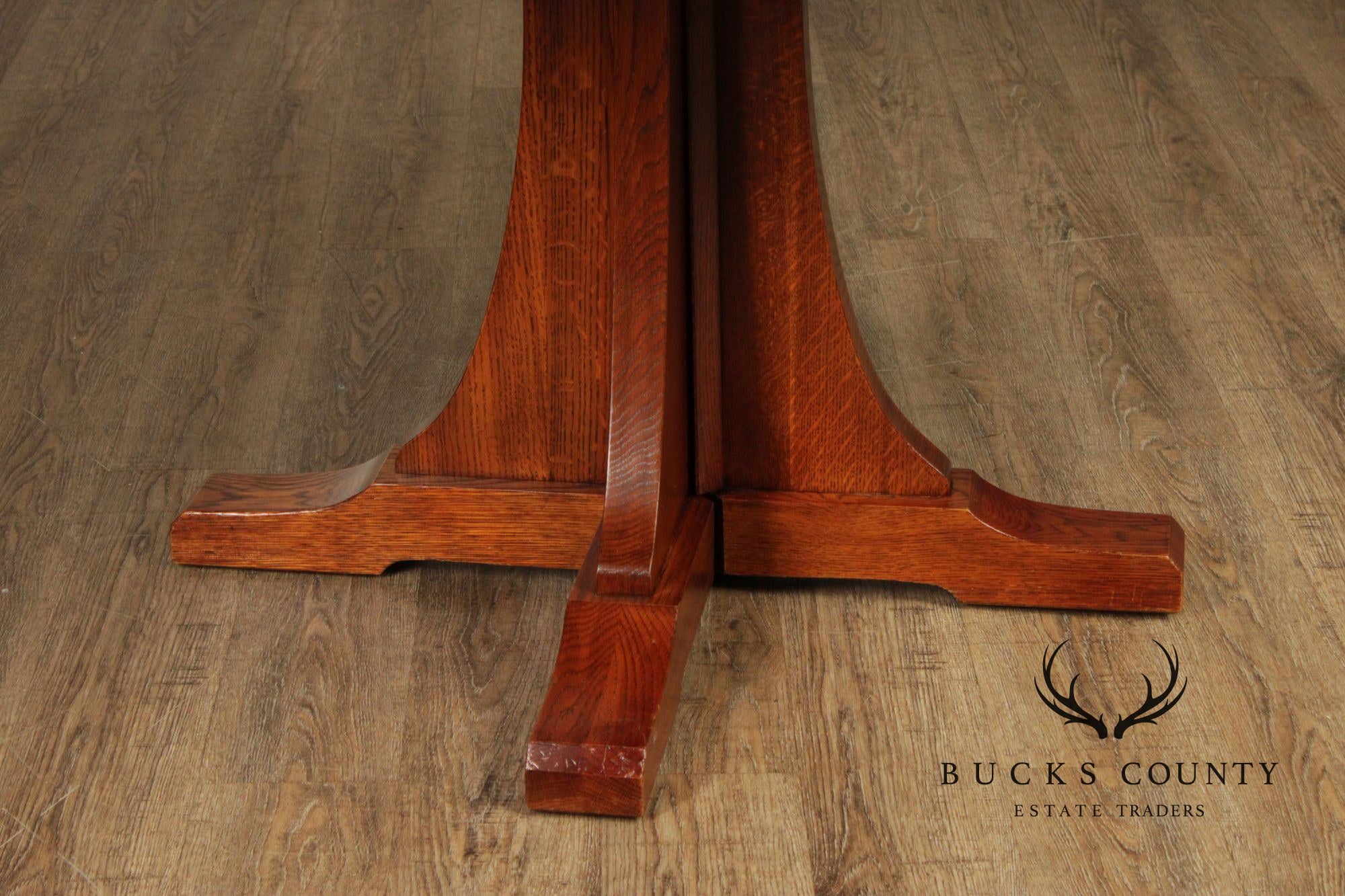 Stickley Mission Collection Round Oak Pedestal Expandable Dining Table