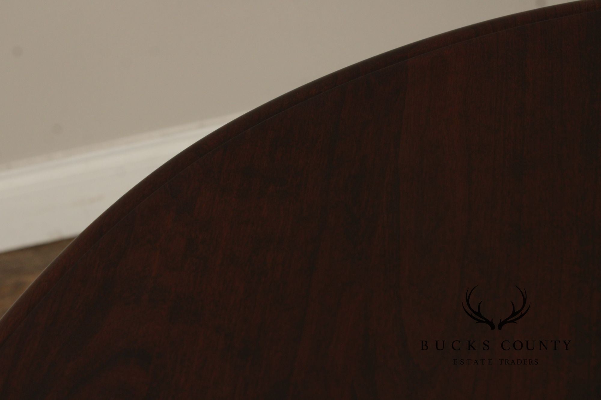 Ethan Allen Georgian Court Cherry Expandable Dining Table