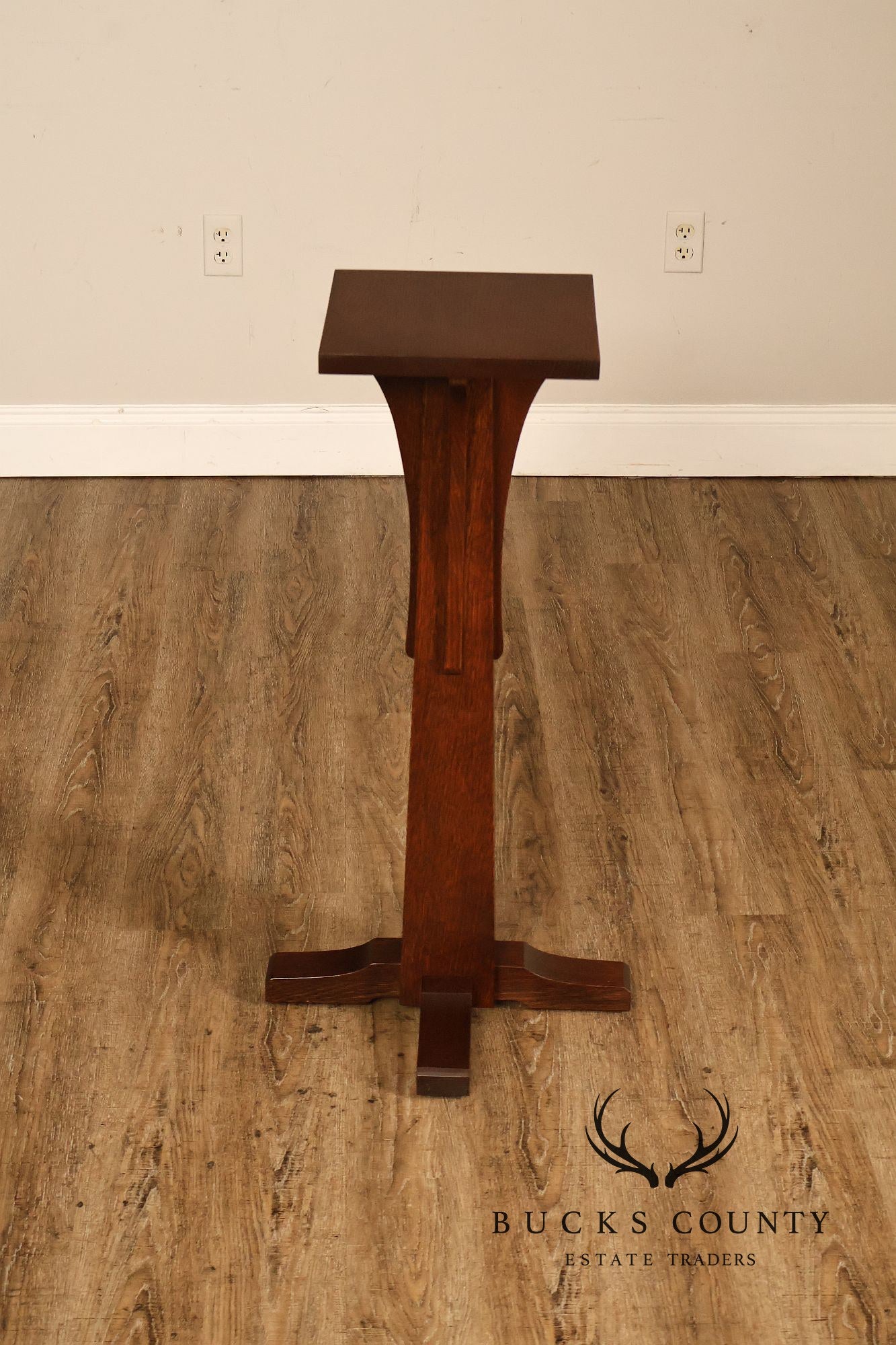 Stickley Mission Collection Oak Pedestal