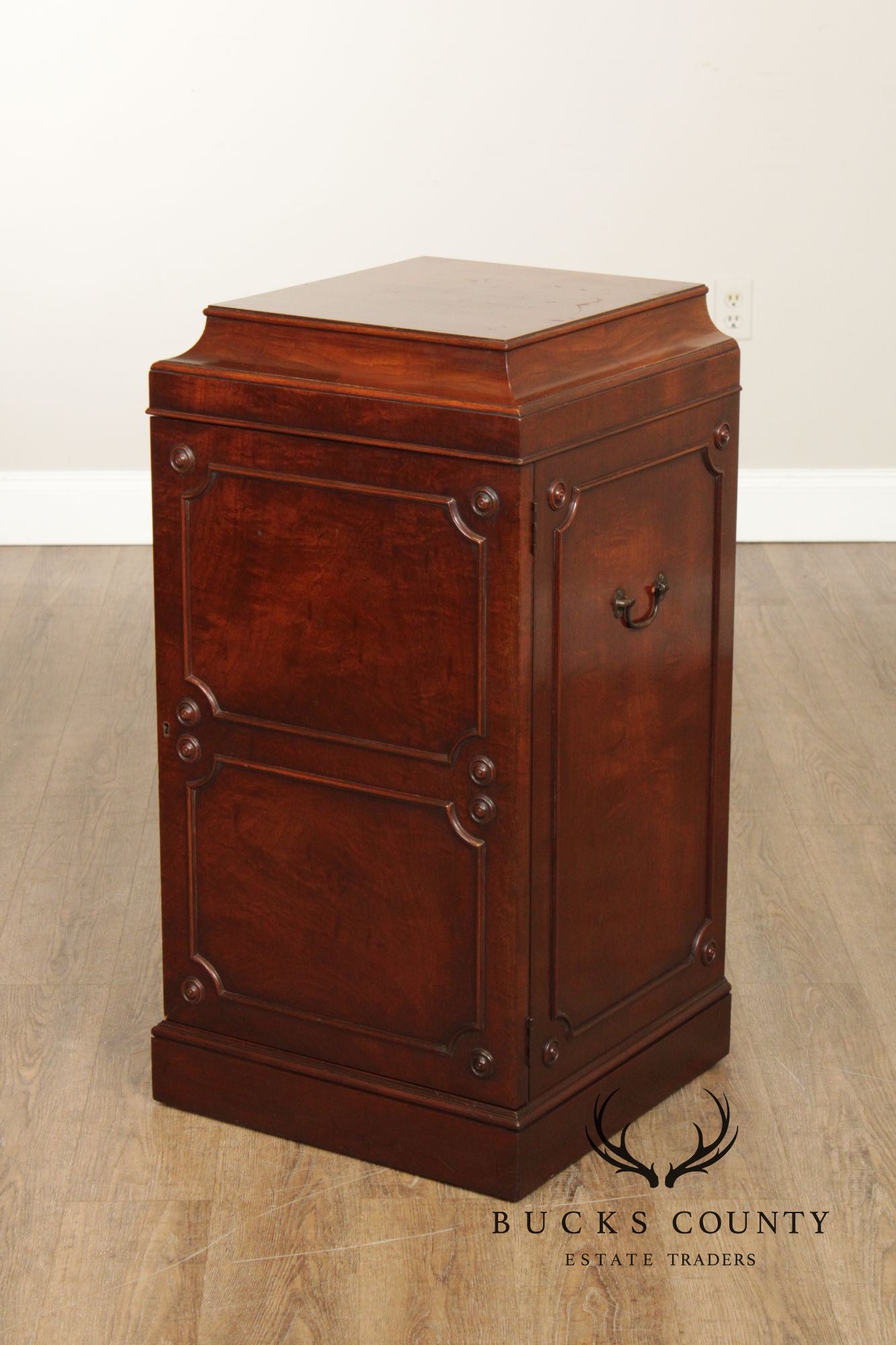 Georgian Style 1940's Custom Mahogany Silver Chest Cabinet
