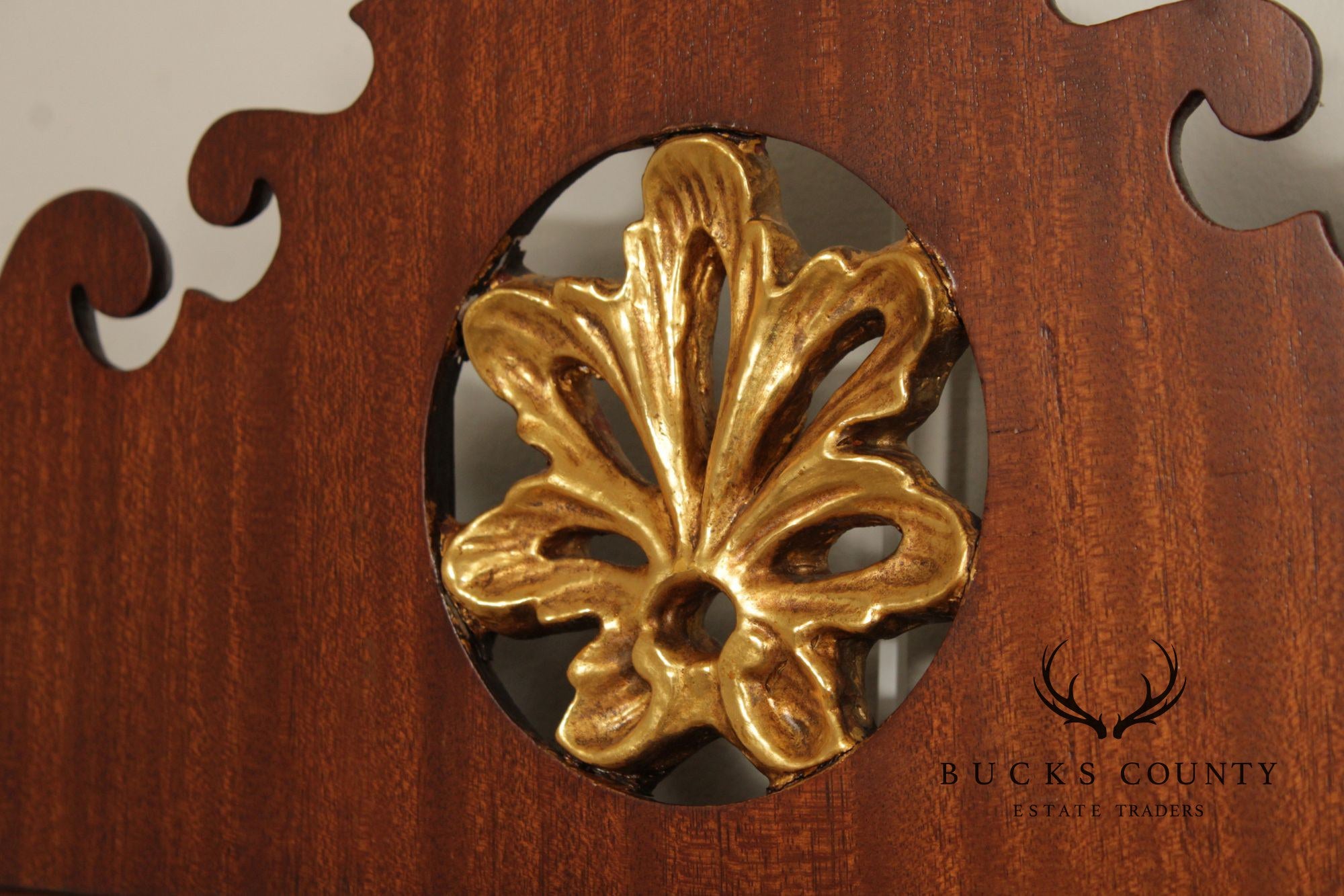 Friedman Brothers Colonial Williamsburg Mahogany Wall Mirror