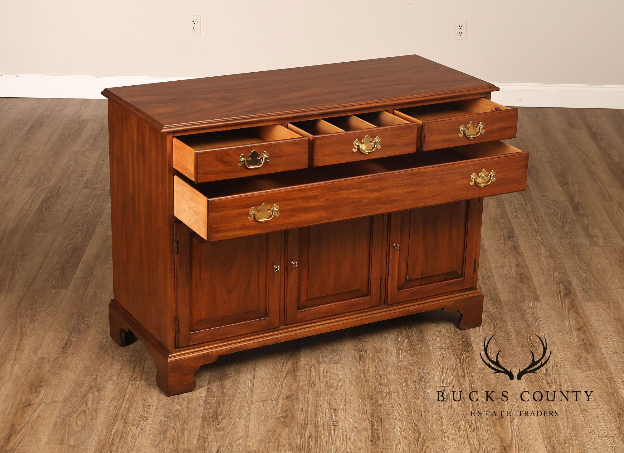 Henkel Harris Chippendale Style Mahogany Buffet Sideboard