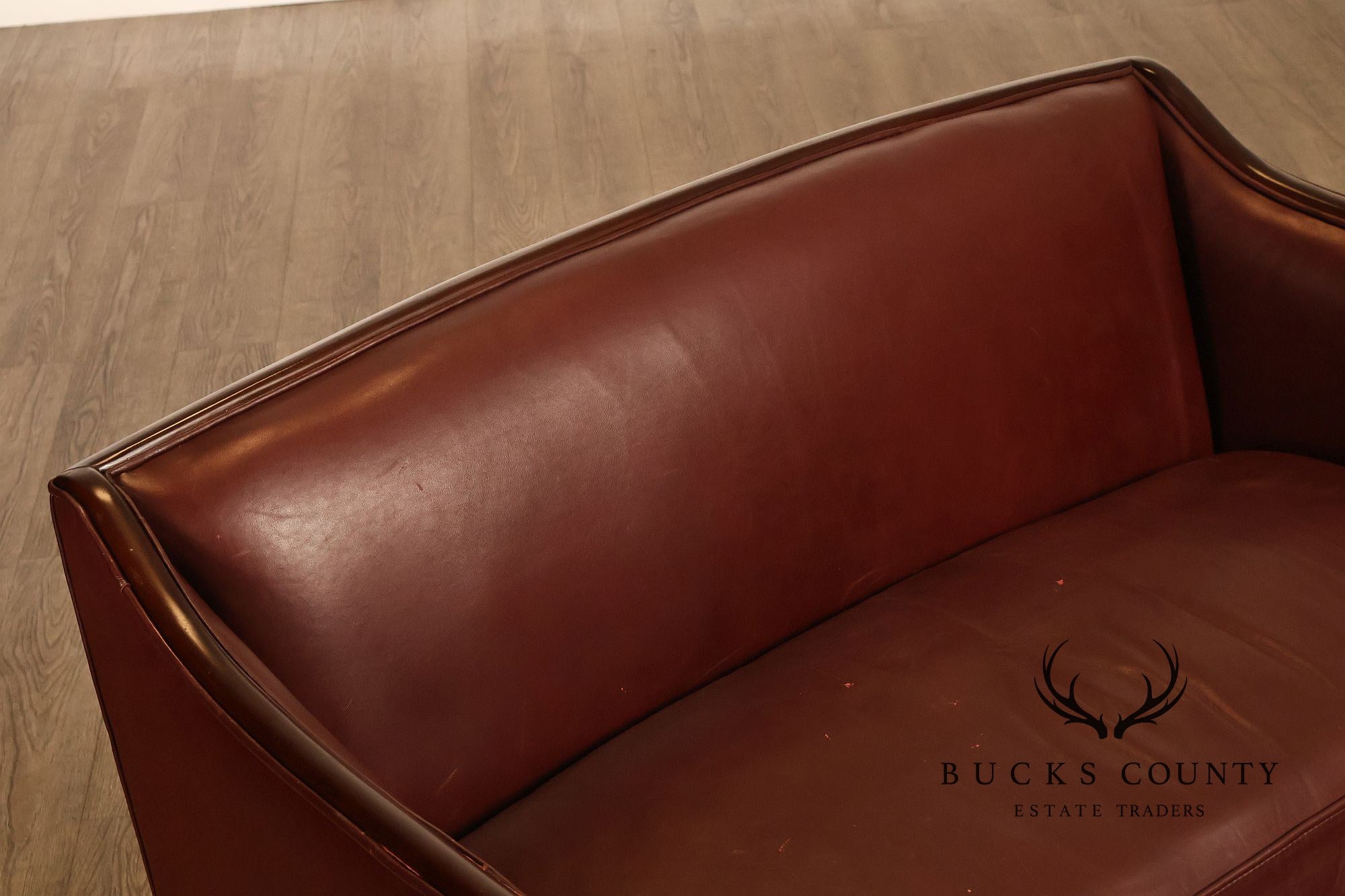 Hancock & Moore Sheraton Style Inlaid Mahogany Leather Settee