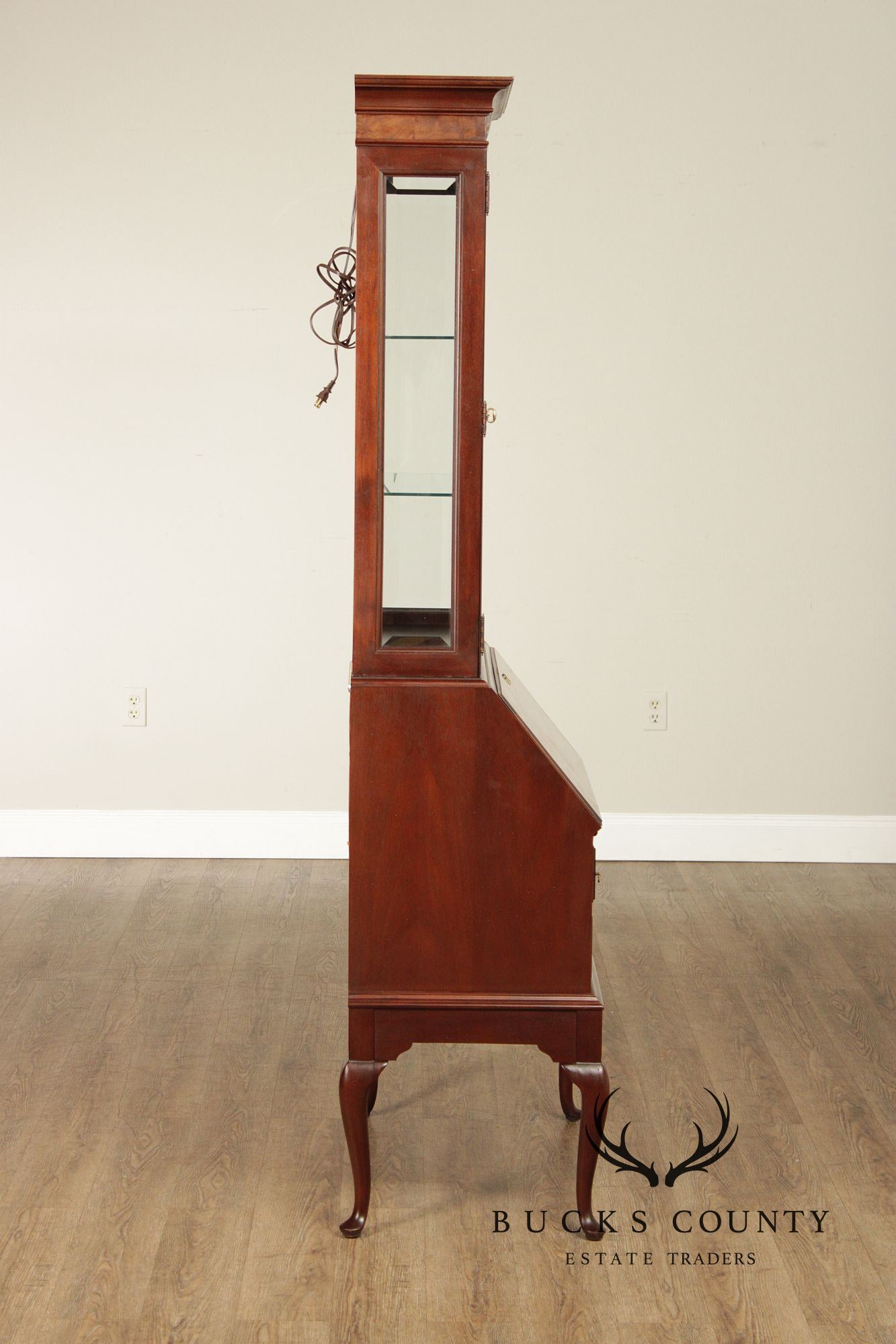 Hekman Georgian Style Lighted Secretary Desk And Display Cabinet