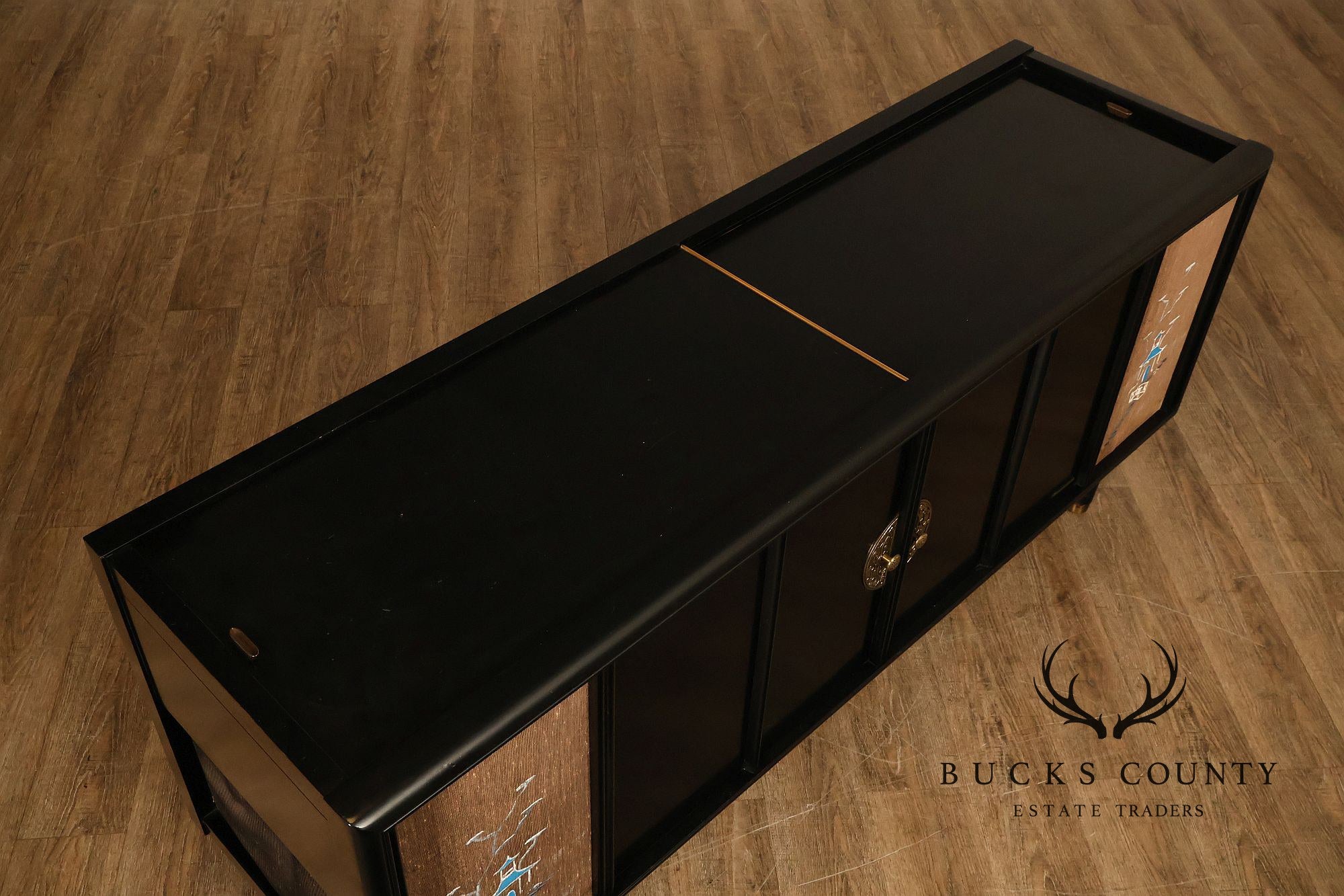 Magnavox Ebony Asian Influence Stereo Turntable Radio Console Table