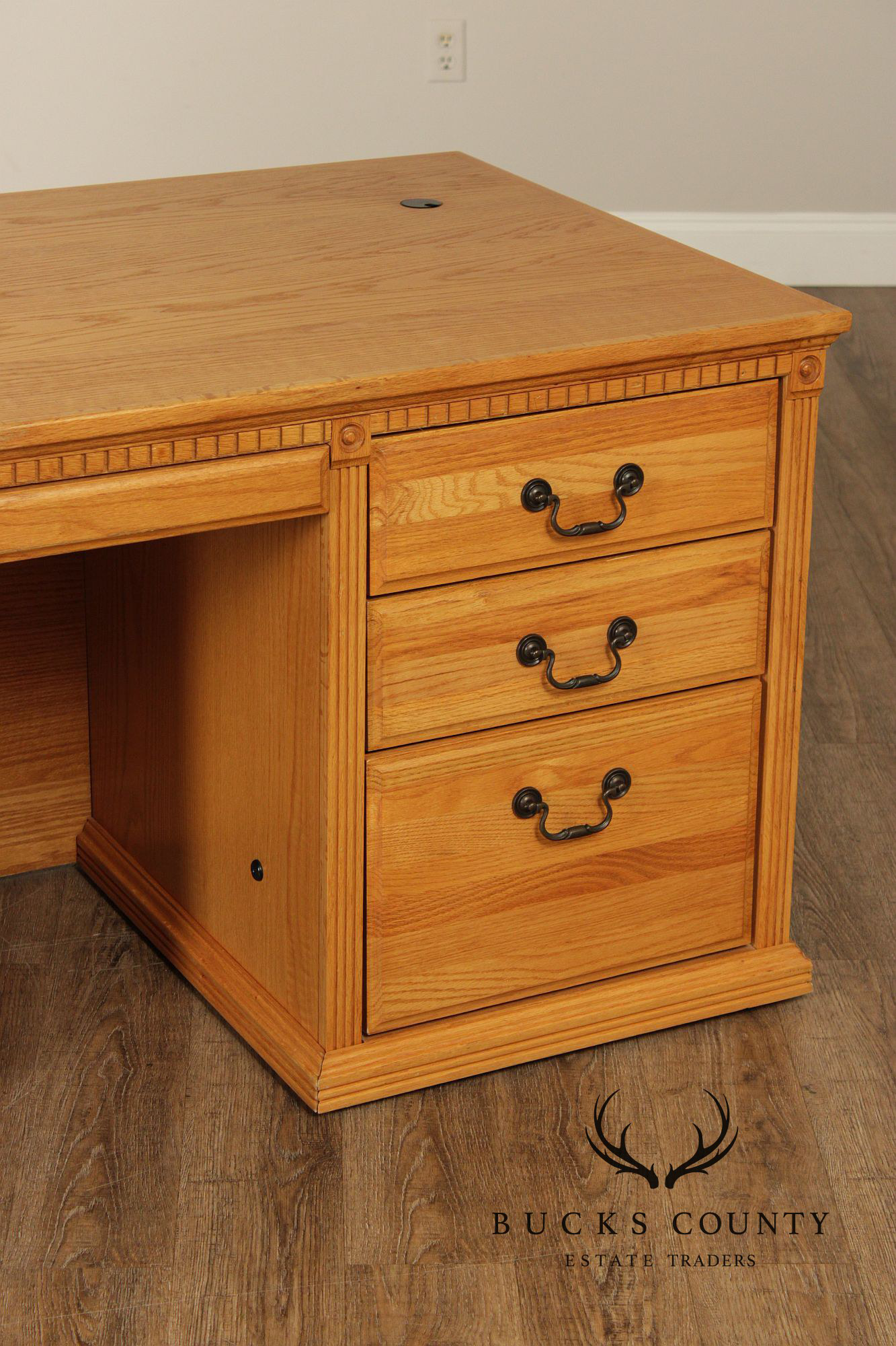 Traditional Custom Oak Executive Pedestal Desk