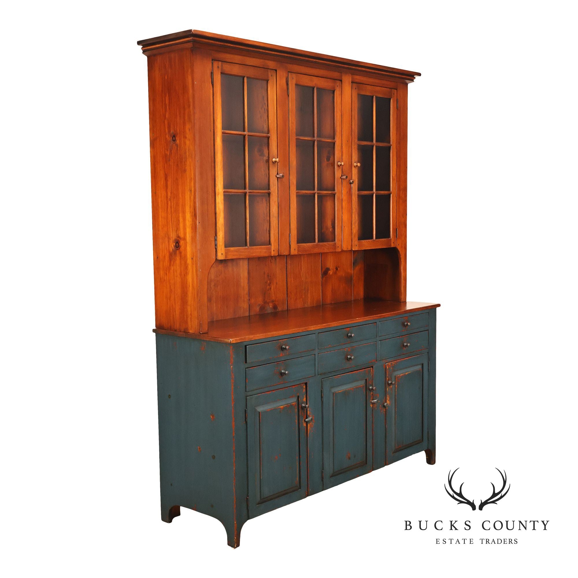 Vintage Farmhouse Style Distress Painted Pine Sideboard with Hutch Top
