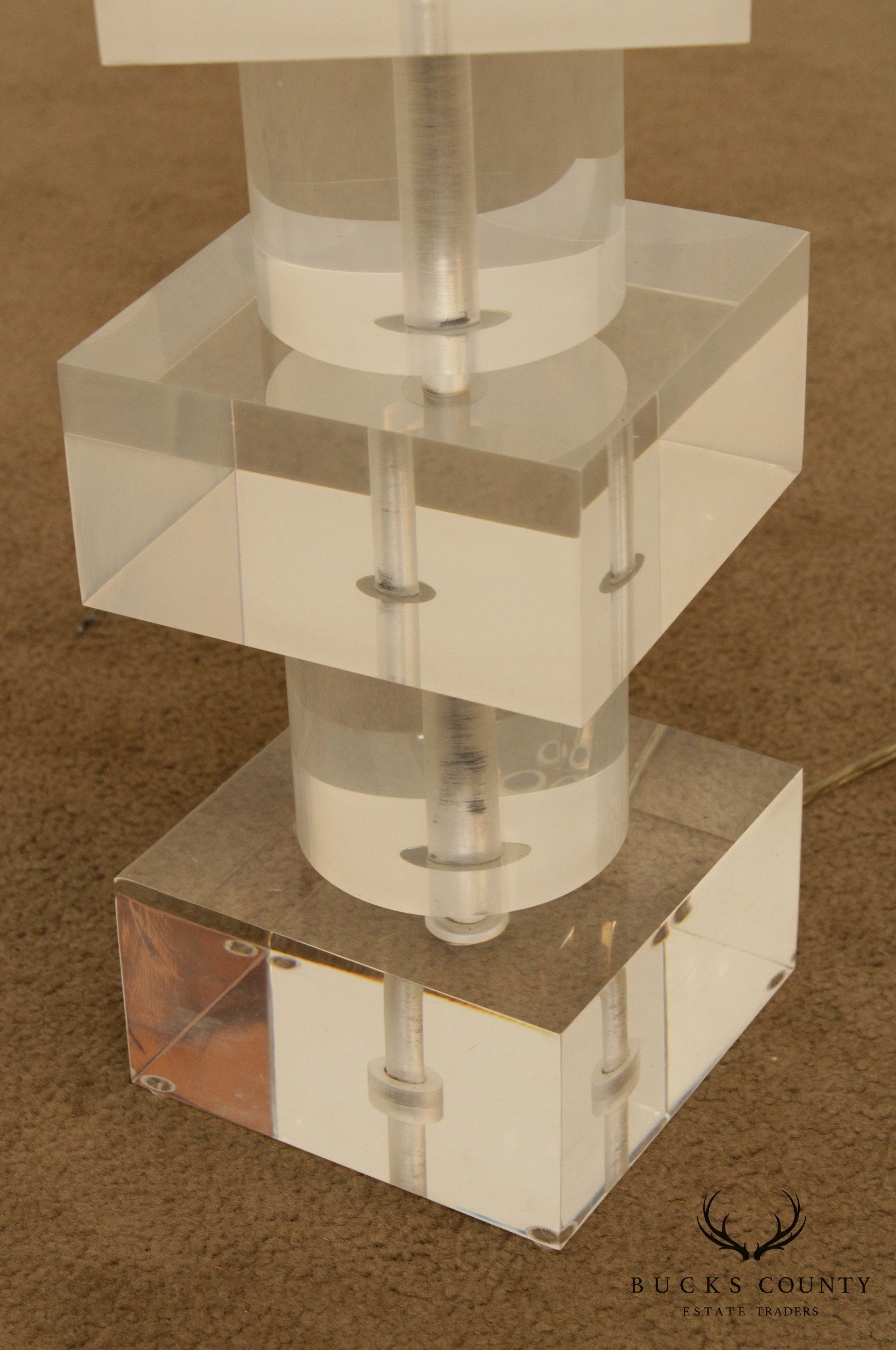 Vintage Modernist Stacked Lucite Table Lamp