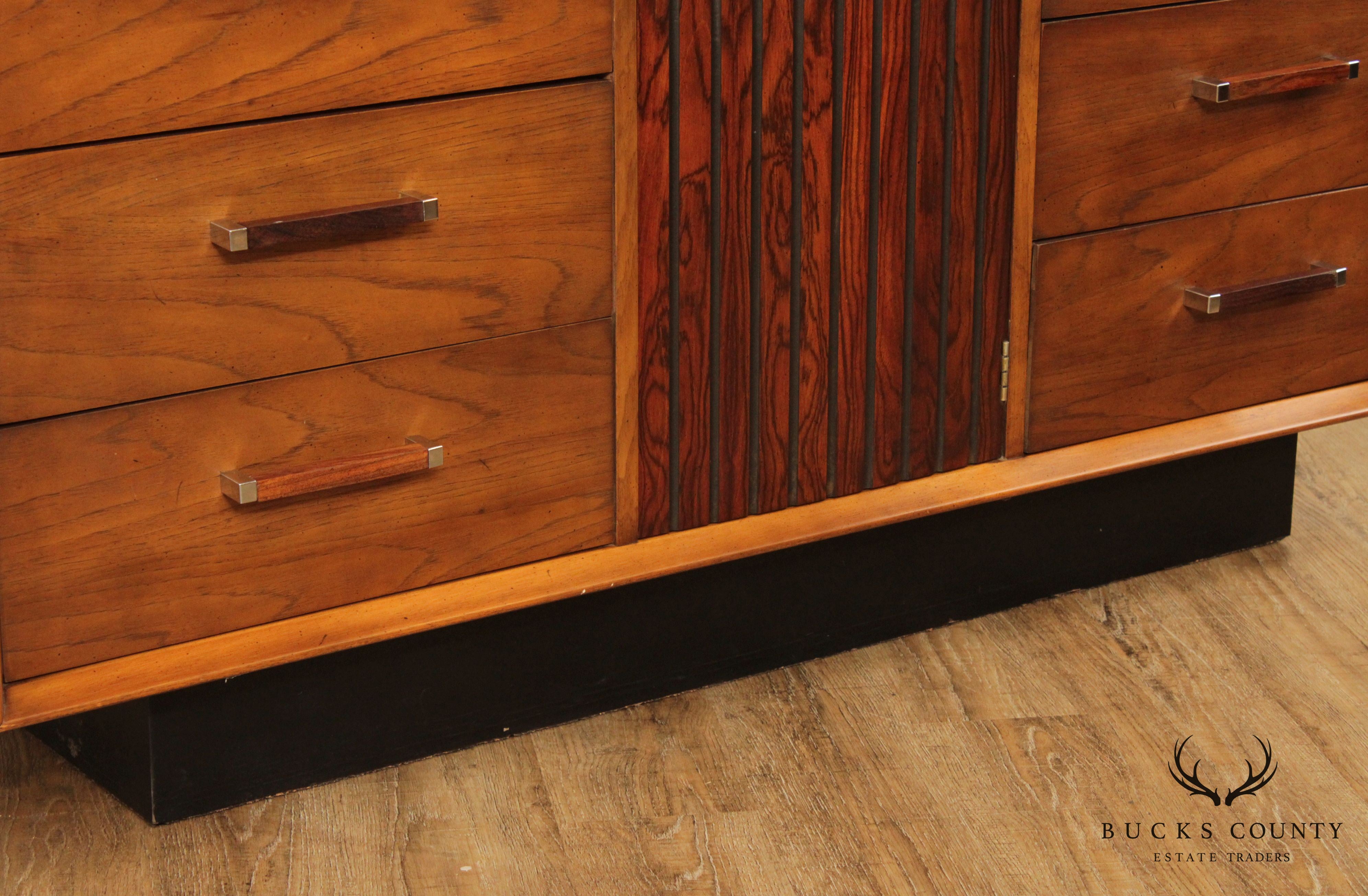 Lane Mid Century Modern Tower Suite Long Dresser
