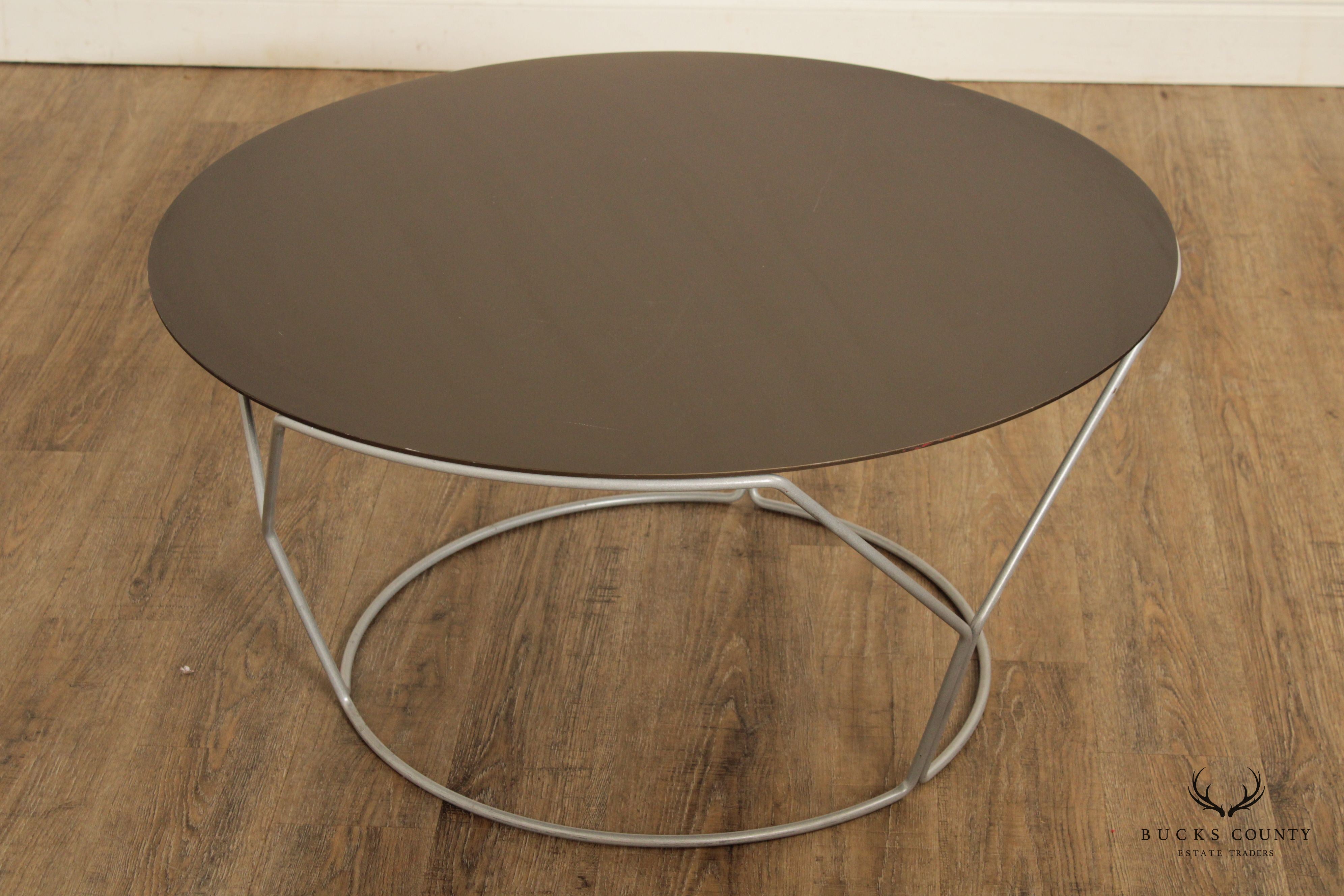 Keilhauer Modern Style Aluminum and Steel 'Cahoots' Coffee Table