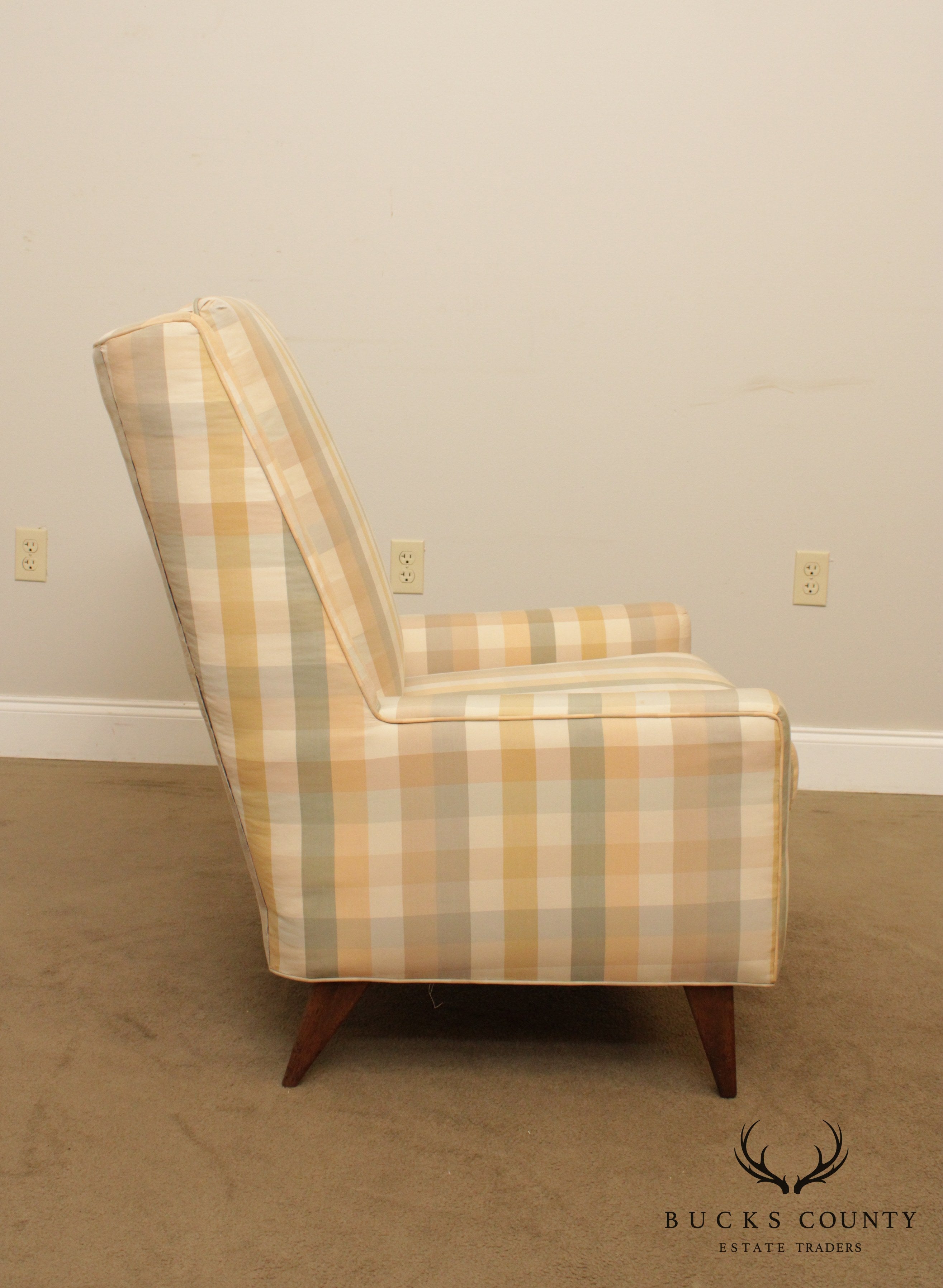 Mid Century Modern Lounge Chair
