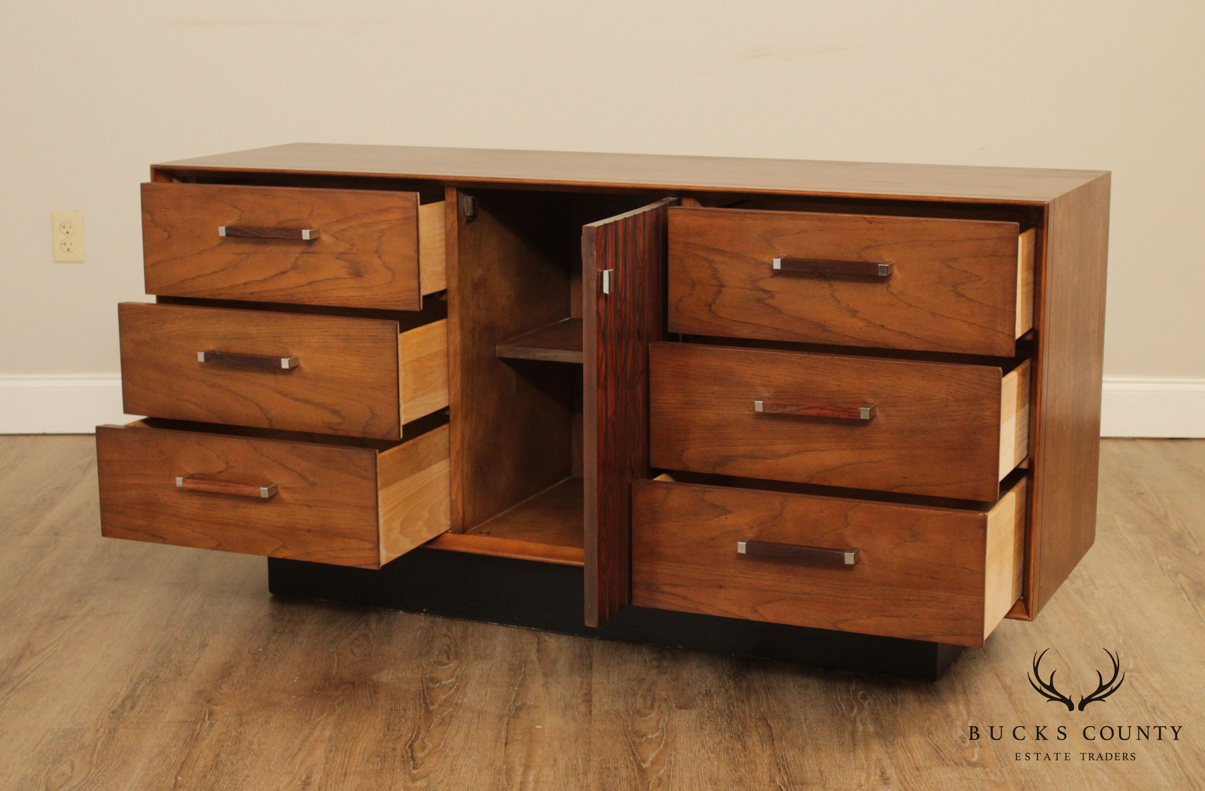 Lane Mid Century Modern Tower Suite Long Dresser