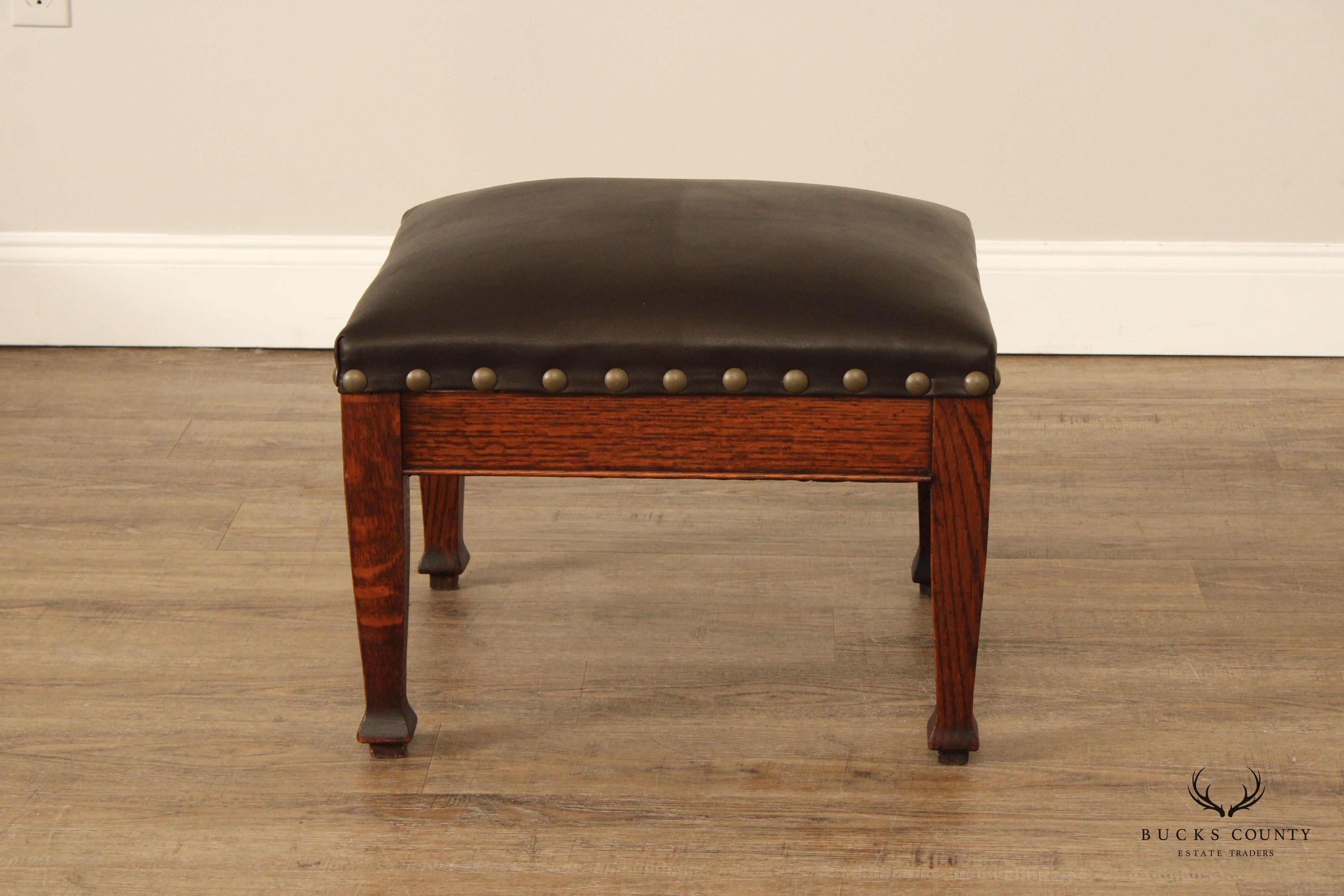 ANTIQUE MISSION OAK AND LEATHER FOOTSTOOL