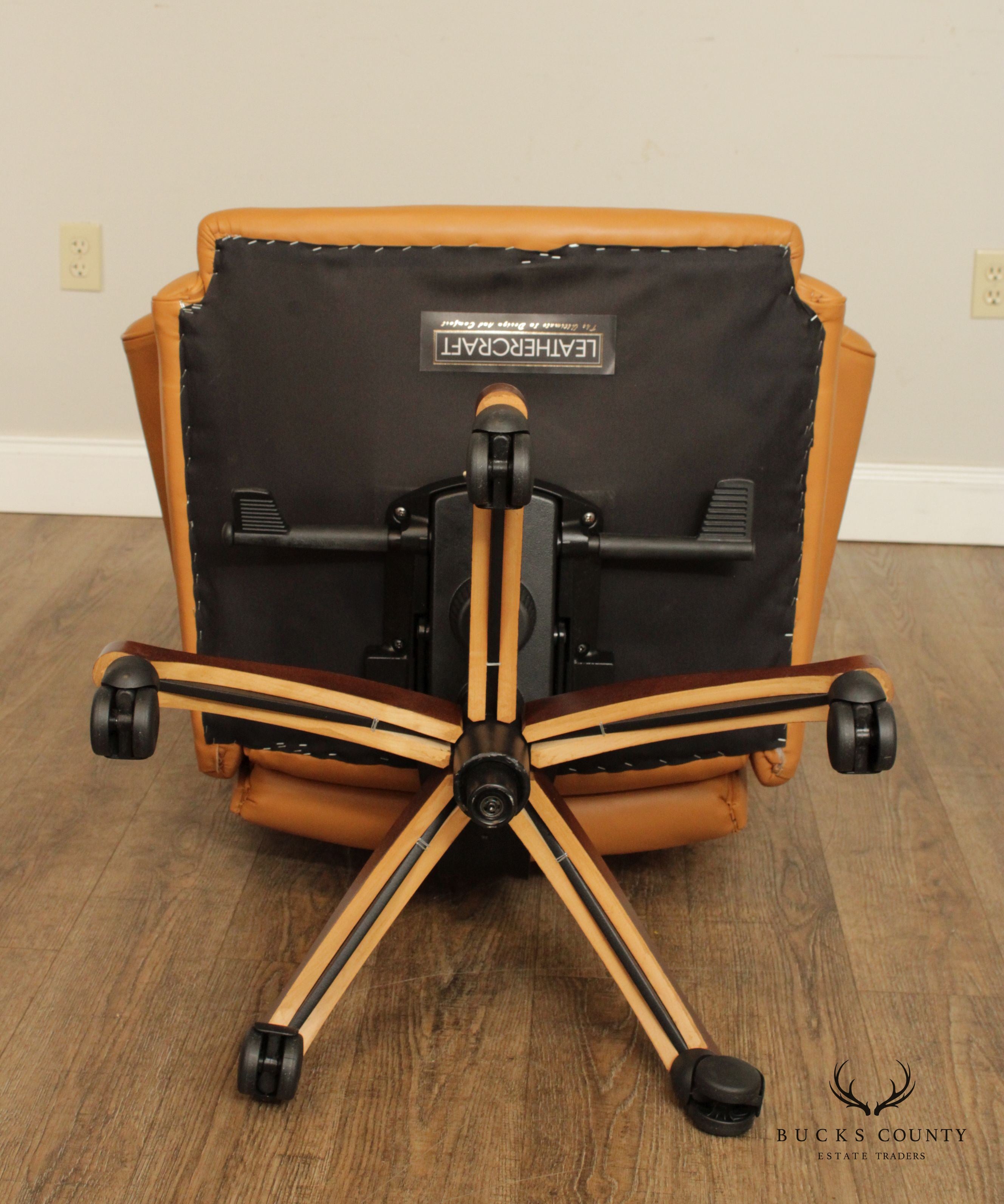 Leathercraft Tufted Leather Executive Office Armchair (E)