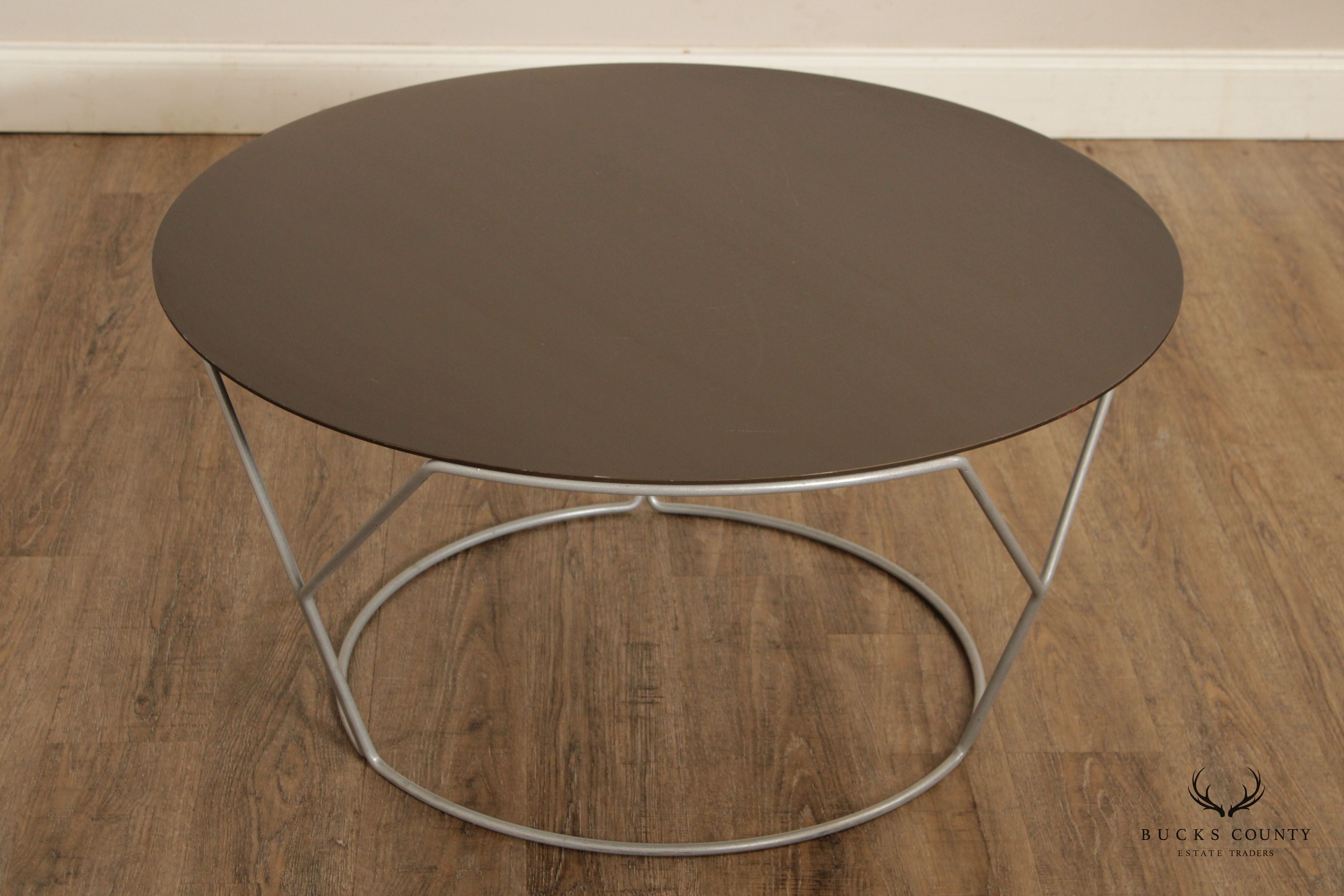 Keilhauer Modern Style Aluminum and Steel 'Cahoots' Coffee Table