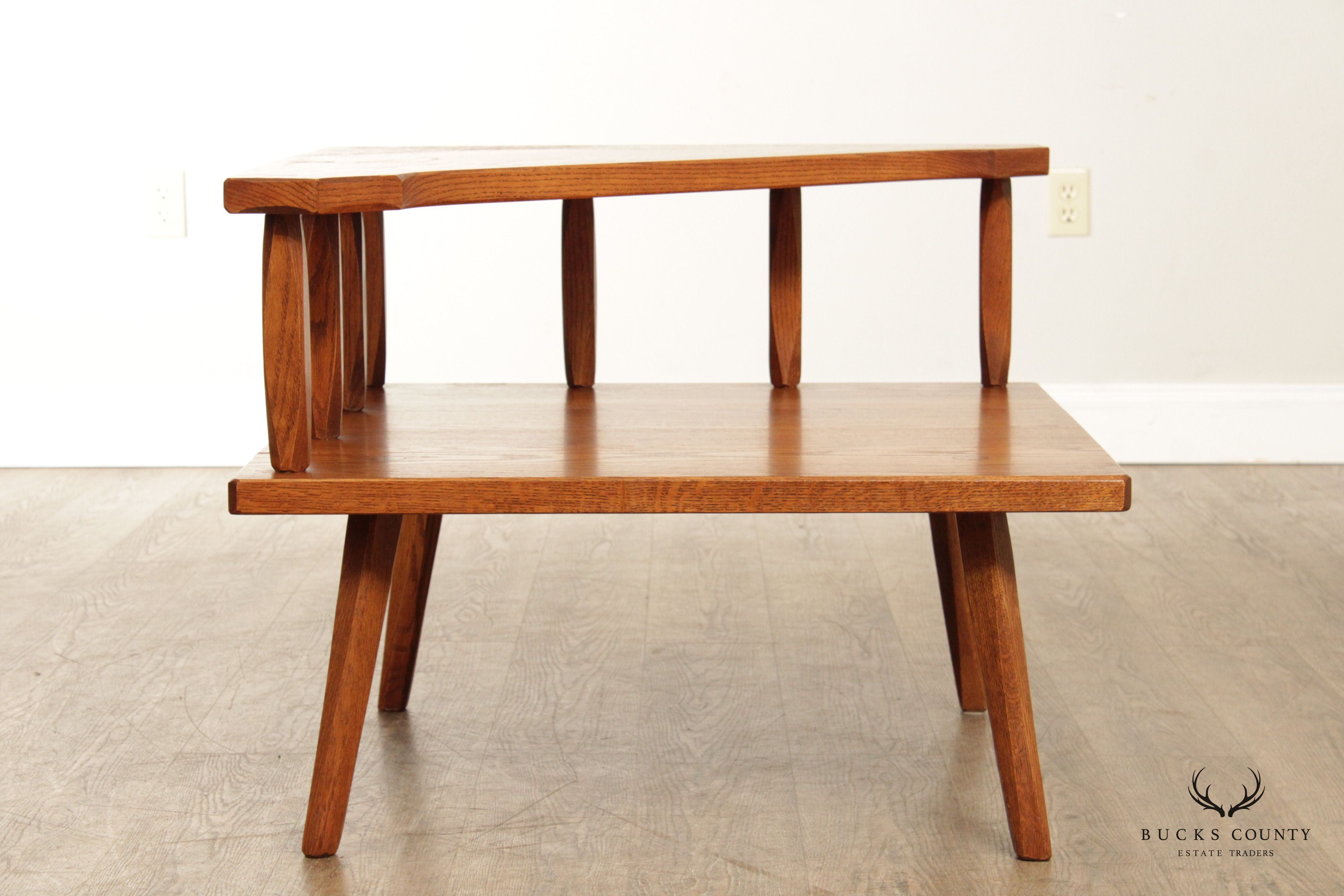 Hunt Country Furniture Two Tier Oak Corner Table
