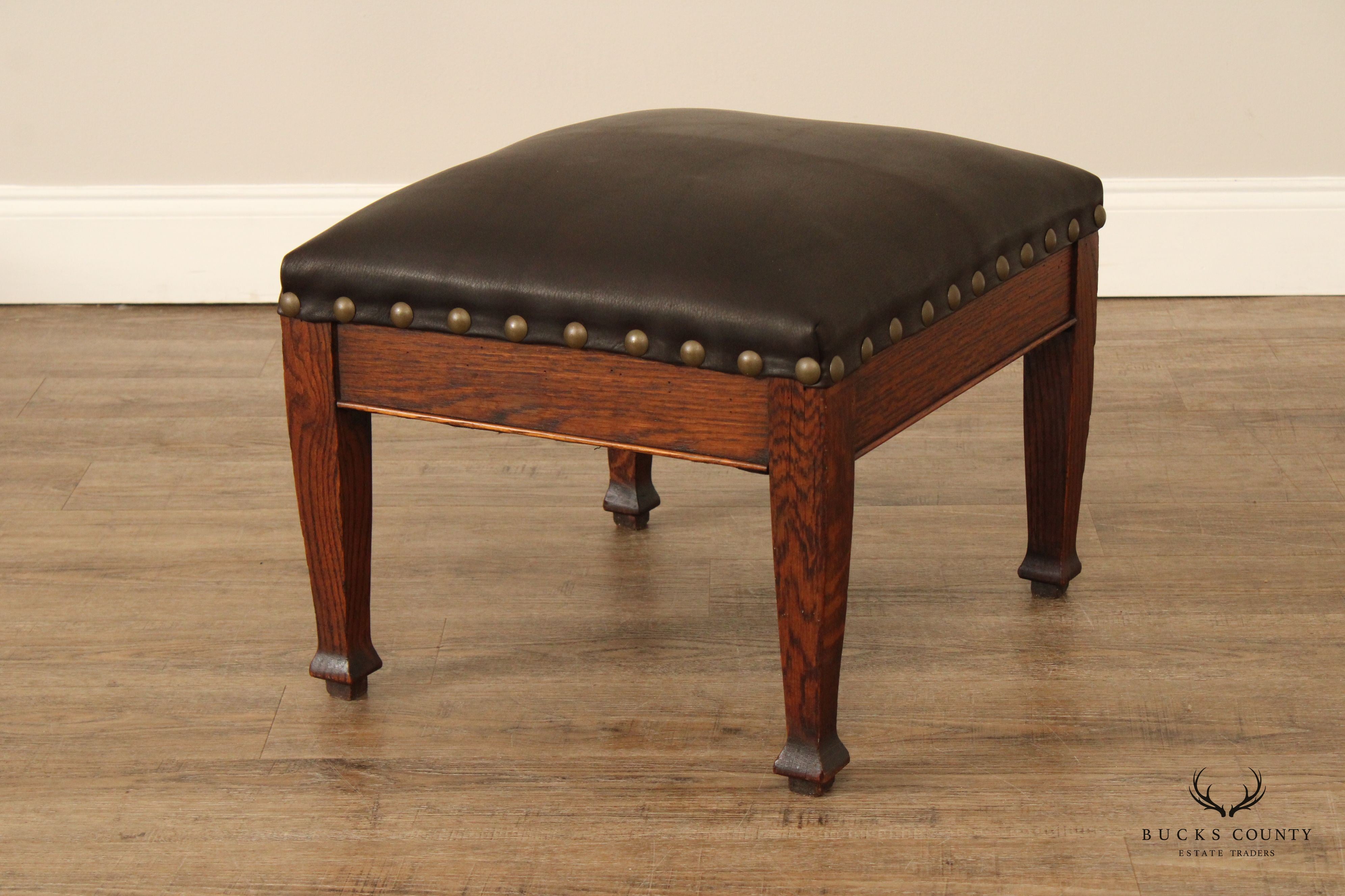 ANTIQUE MISSION OAK AND LEATHER FOOTSTOOL