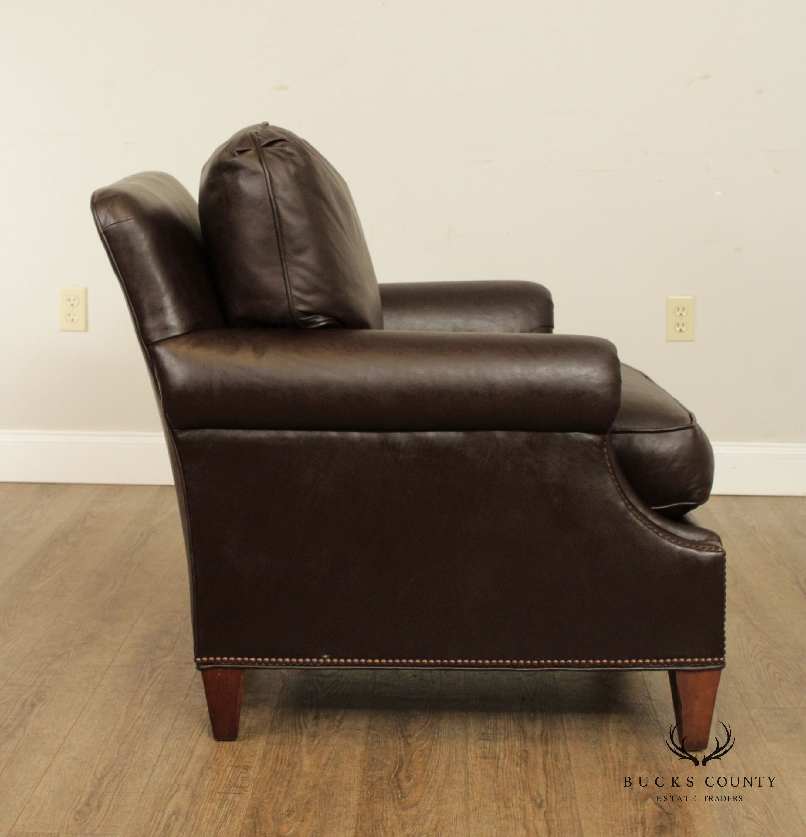 Baker Furniture Pair of Leather Lounge Chairs (C)