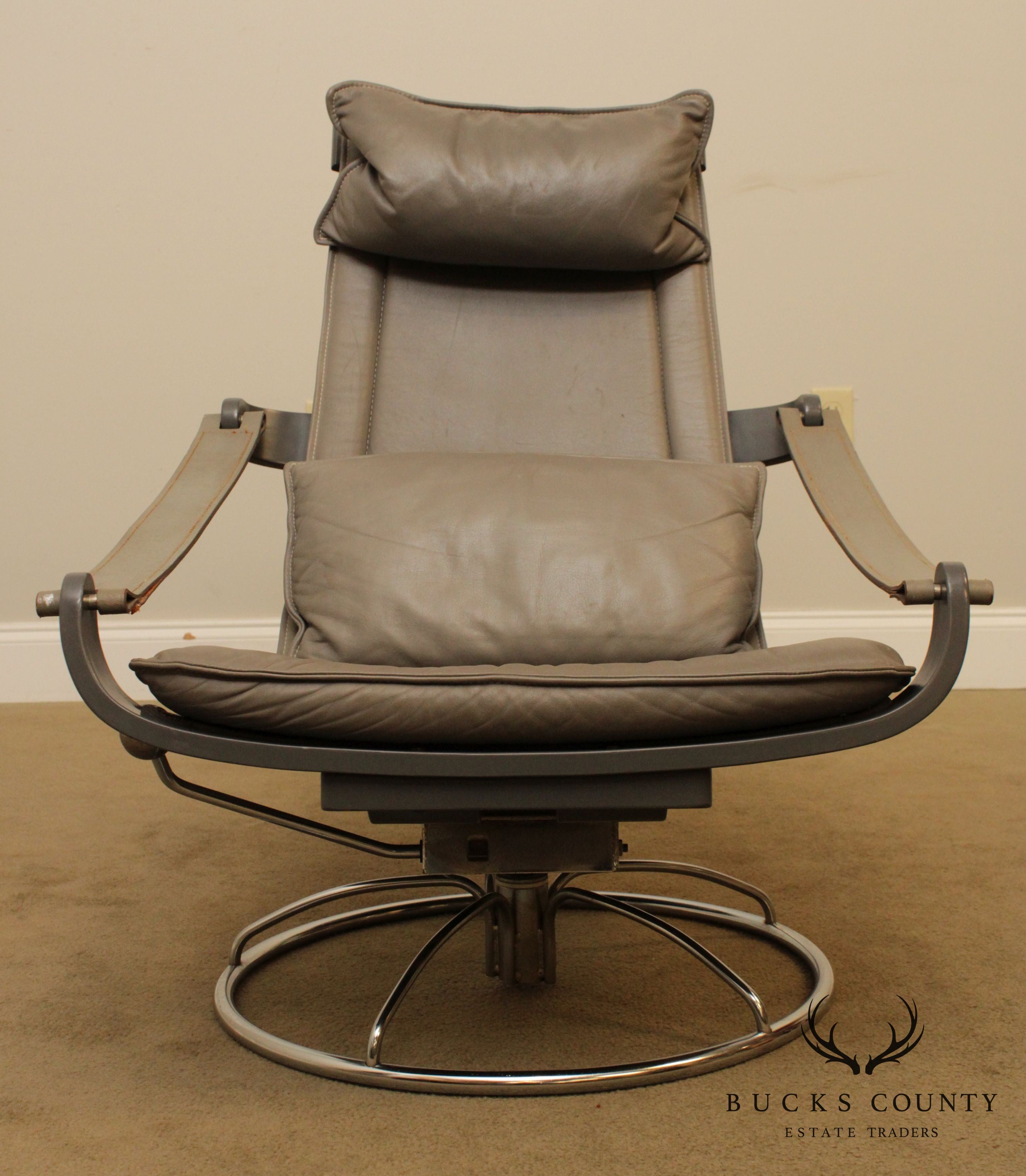 Mid Century Modern Grey Leather Chrome Base Swivel Lounge Chair