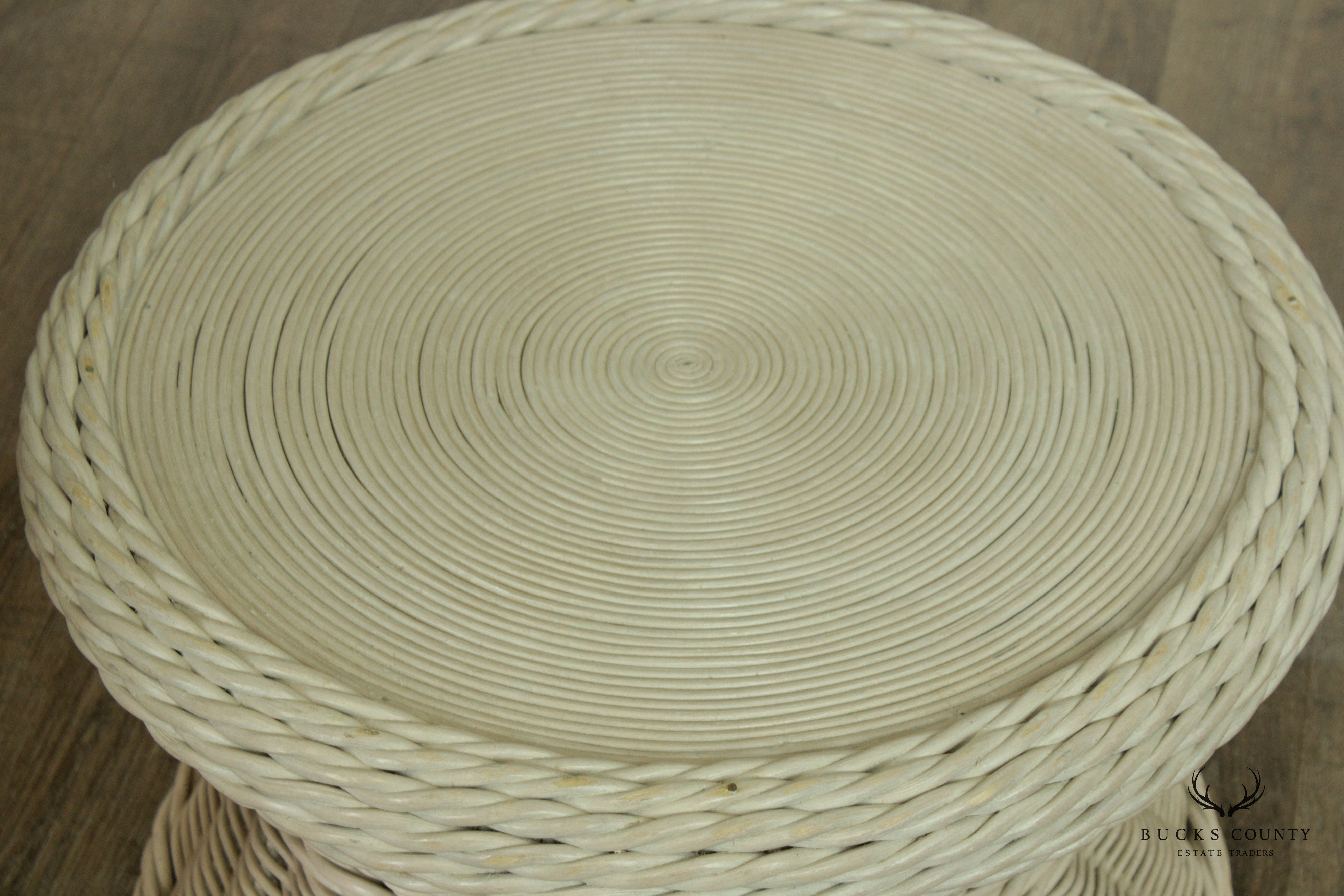 Vintage Round Wicker Rattan Glass Top Coffee Table