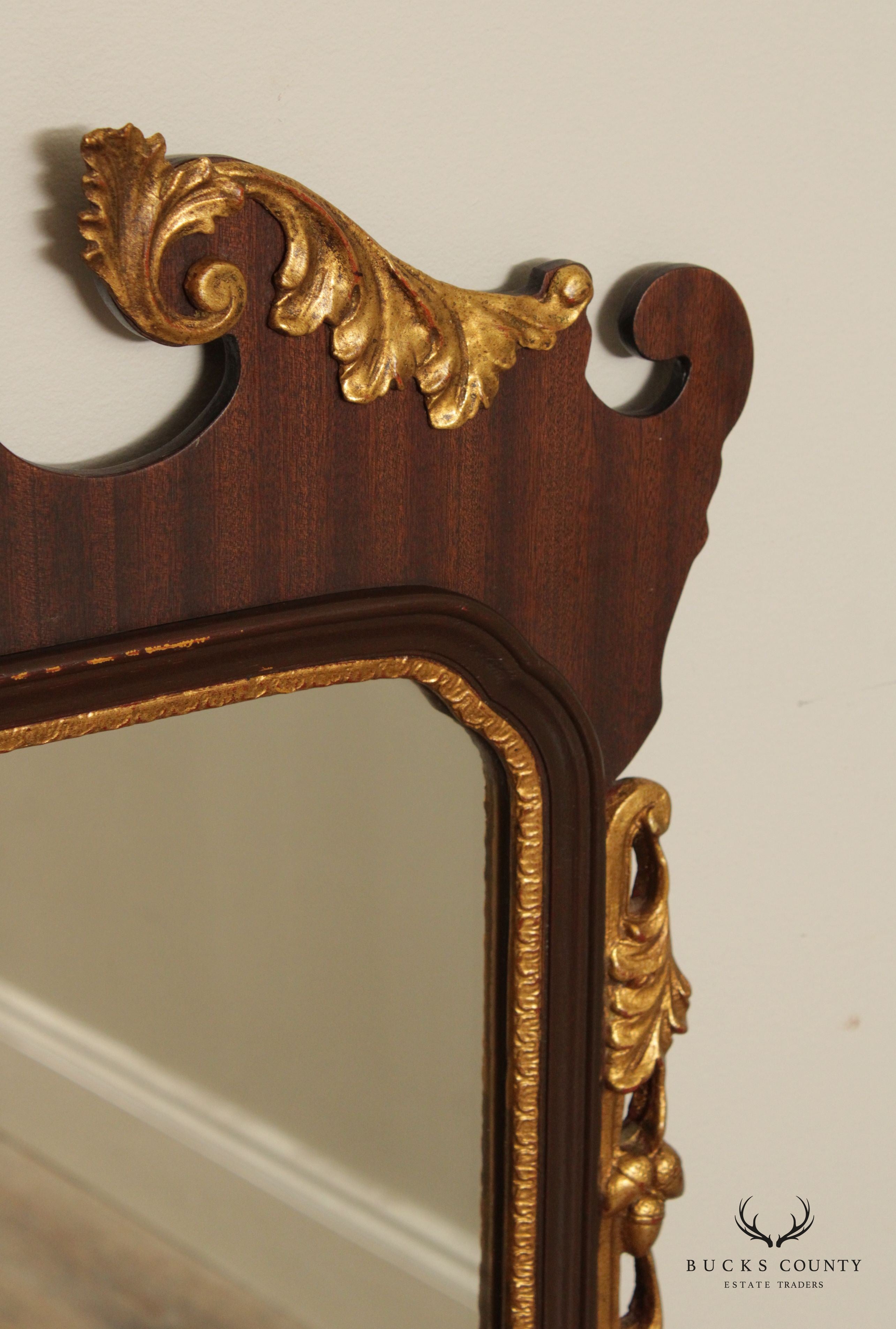 Carvers' Guild Chippendale Style Striped Mahogany Eagle Carved Wall Mirror