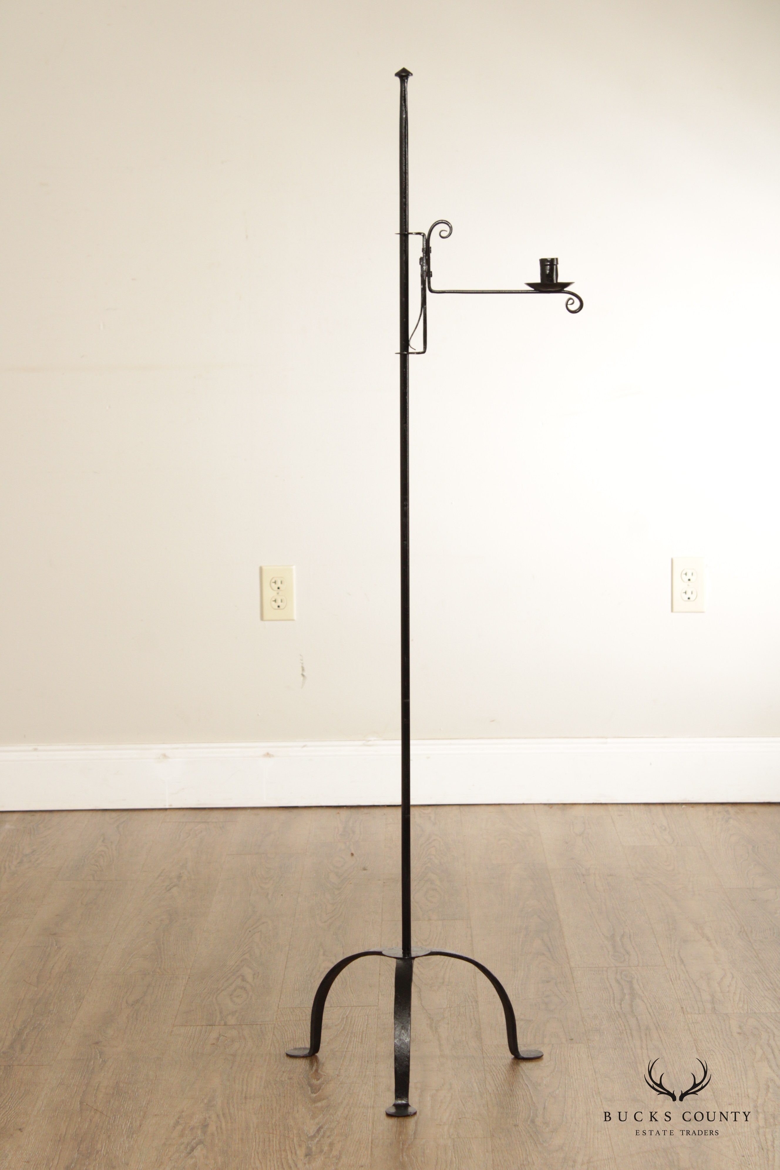 Hand Wrought Iron Adjustable Candle Stand