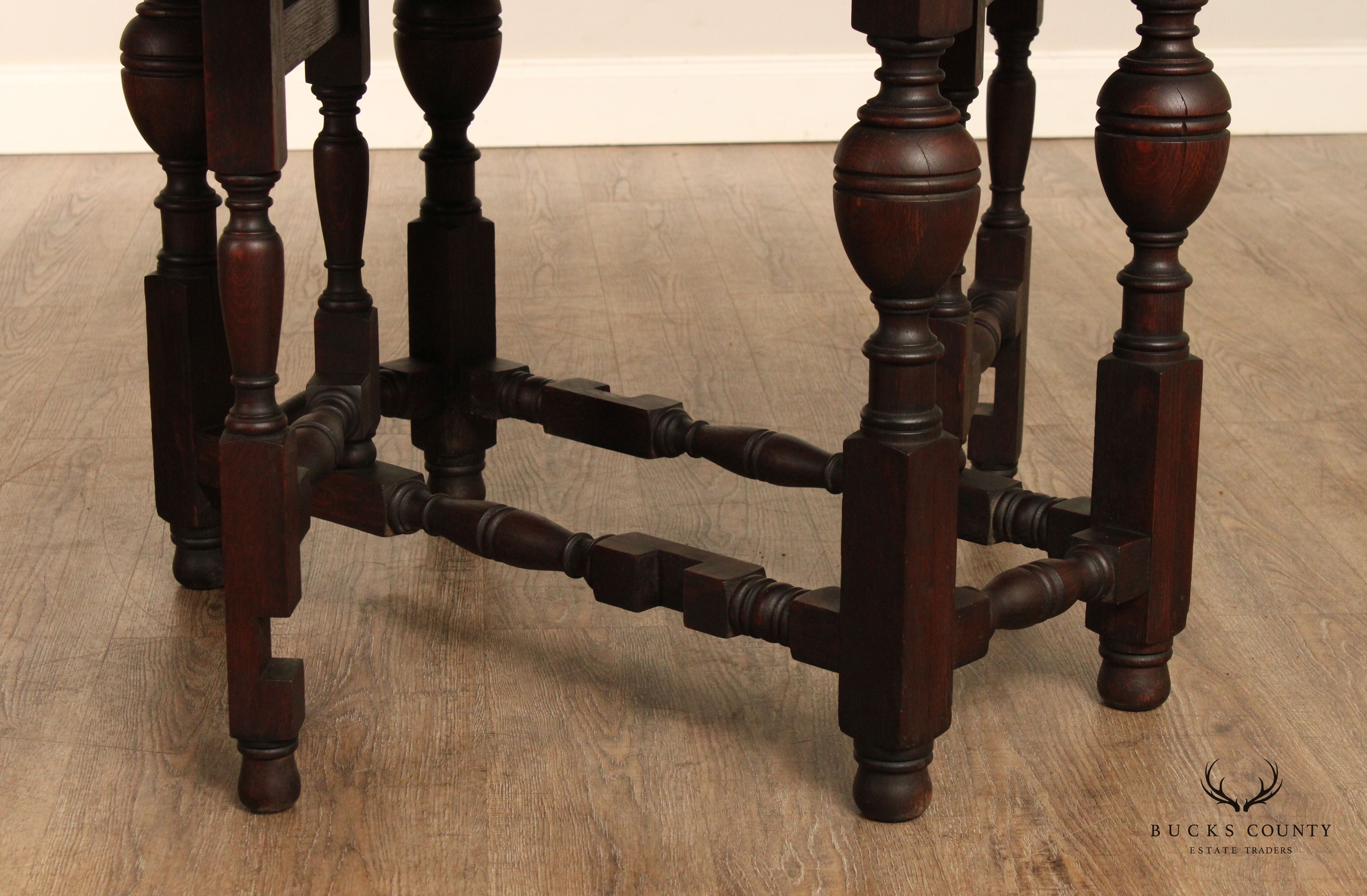 Antique Berkey & Gay William and Mary Style Oak Drop Leaf Table