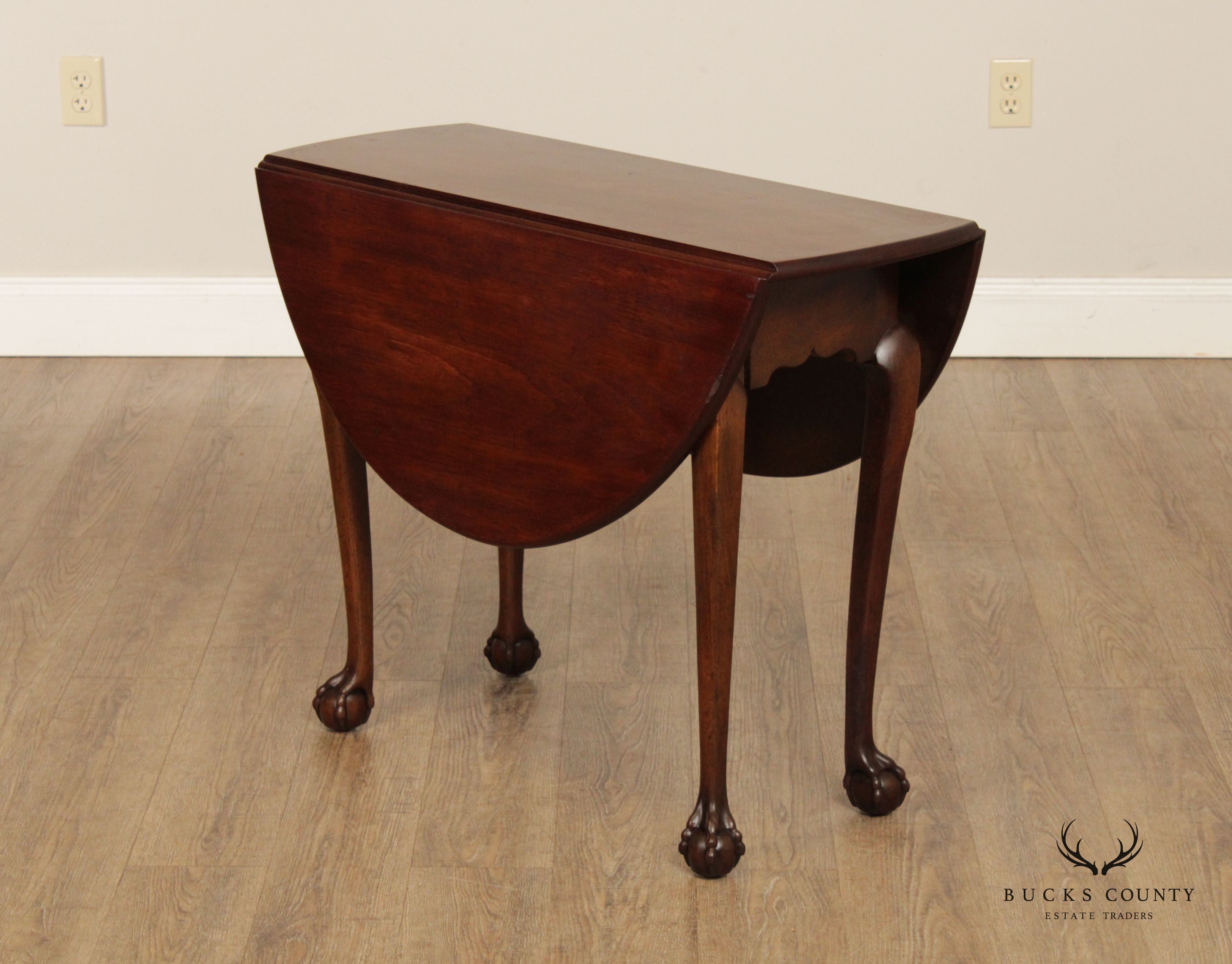 Kittinger Colonial Williamsburg Mahogany Drop-Leaf Table