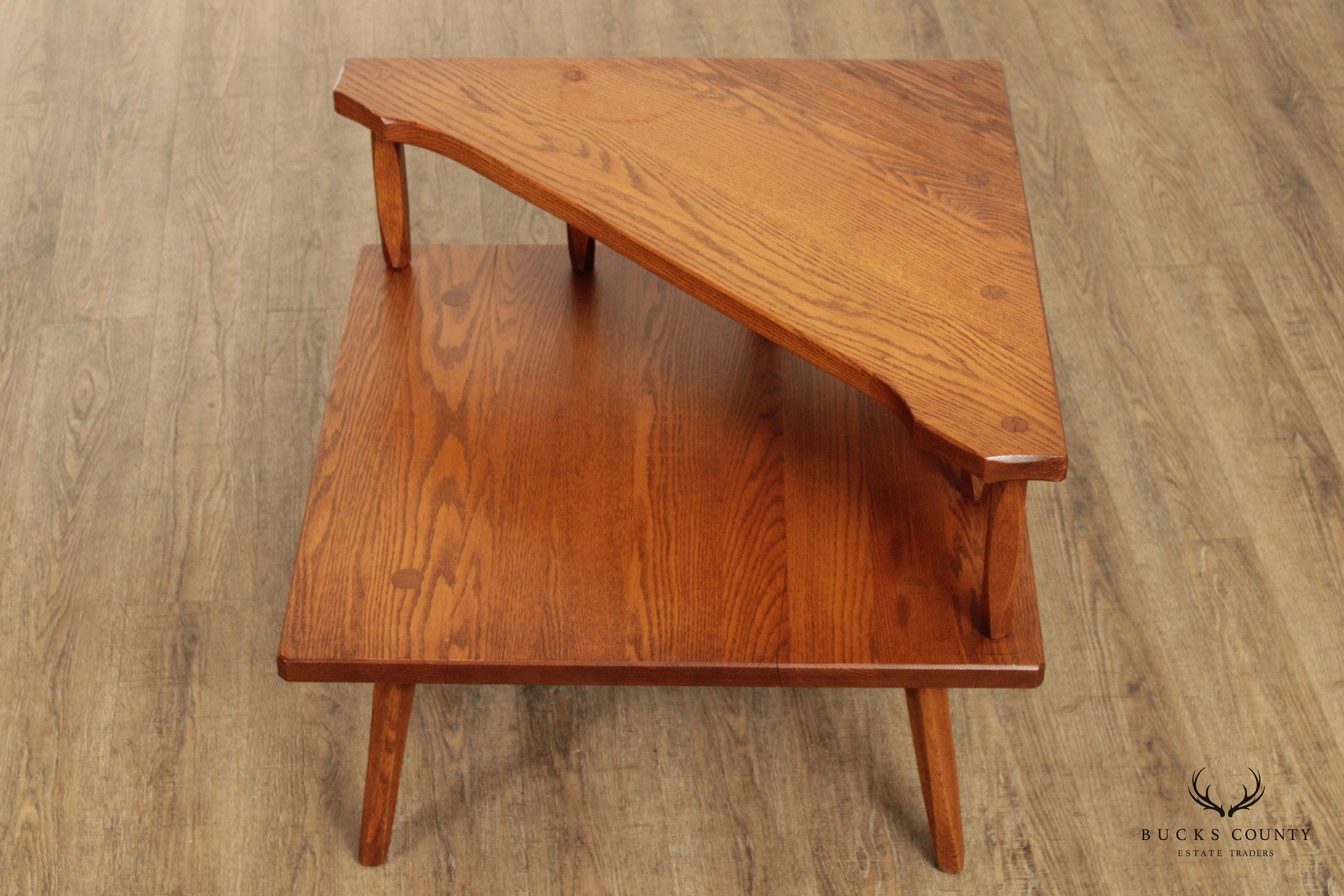 Hunt Country Furniture Two Tier Oak Corner Table