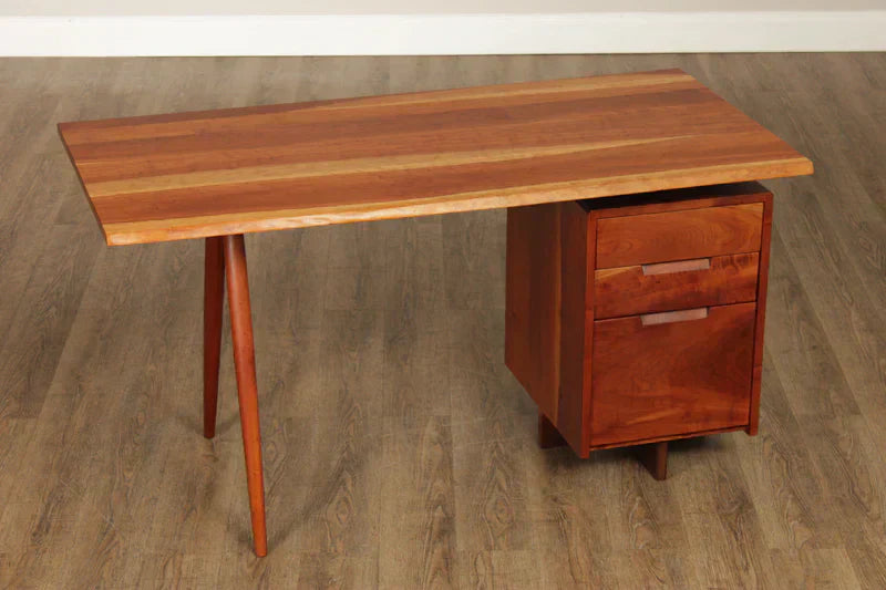 How to Value an Estate: A Beginner’s Guide to Furniture Appraisal 