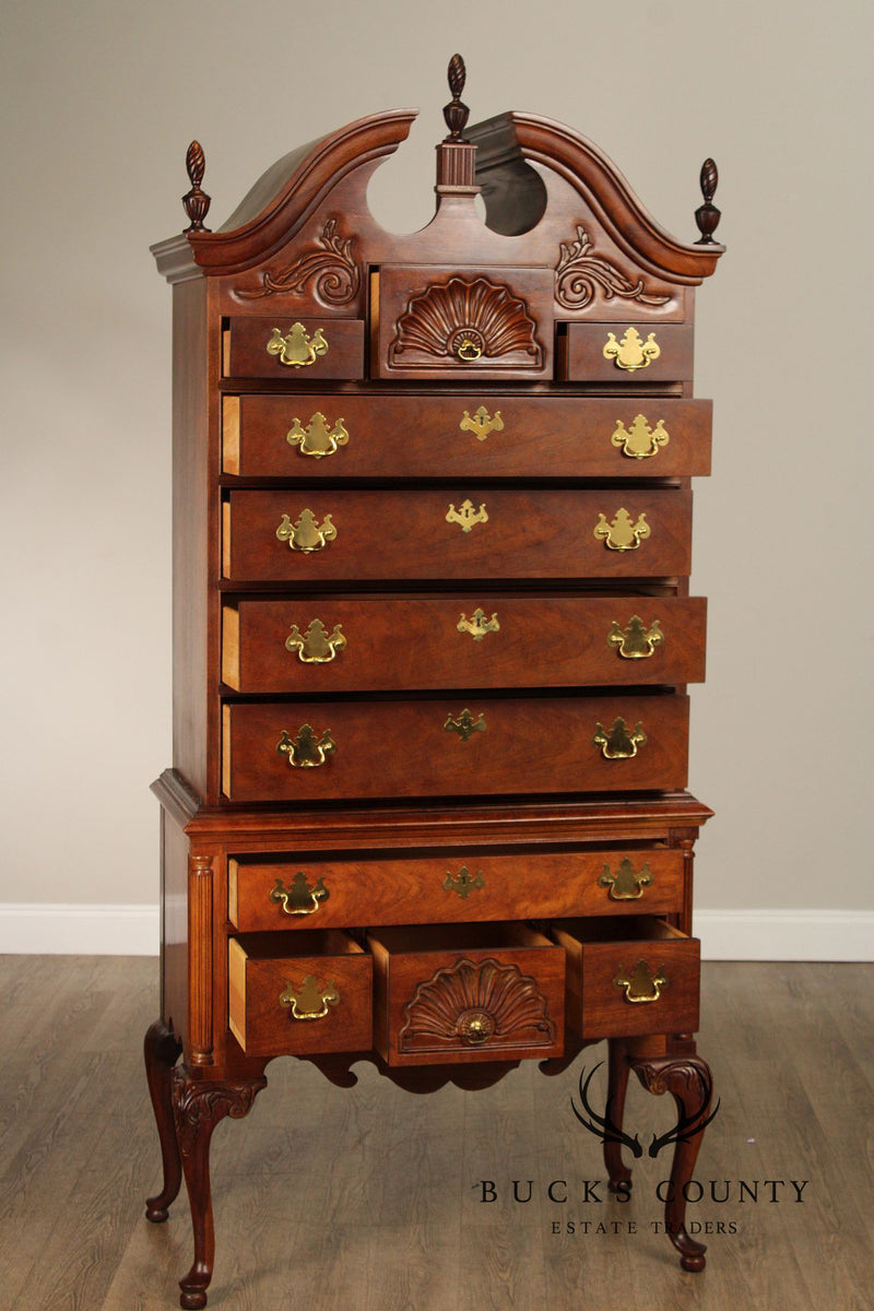 Thomasville 'The Mahogany Collection' Queen Anne Style Highboy