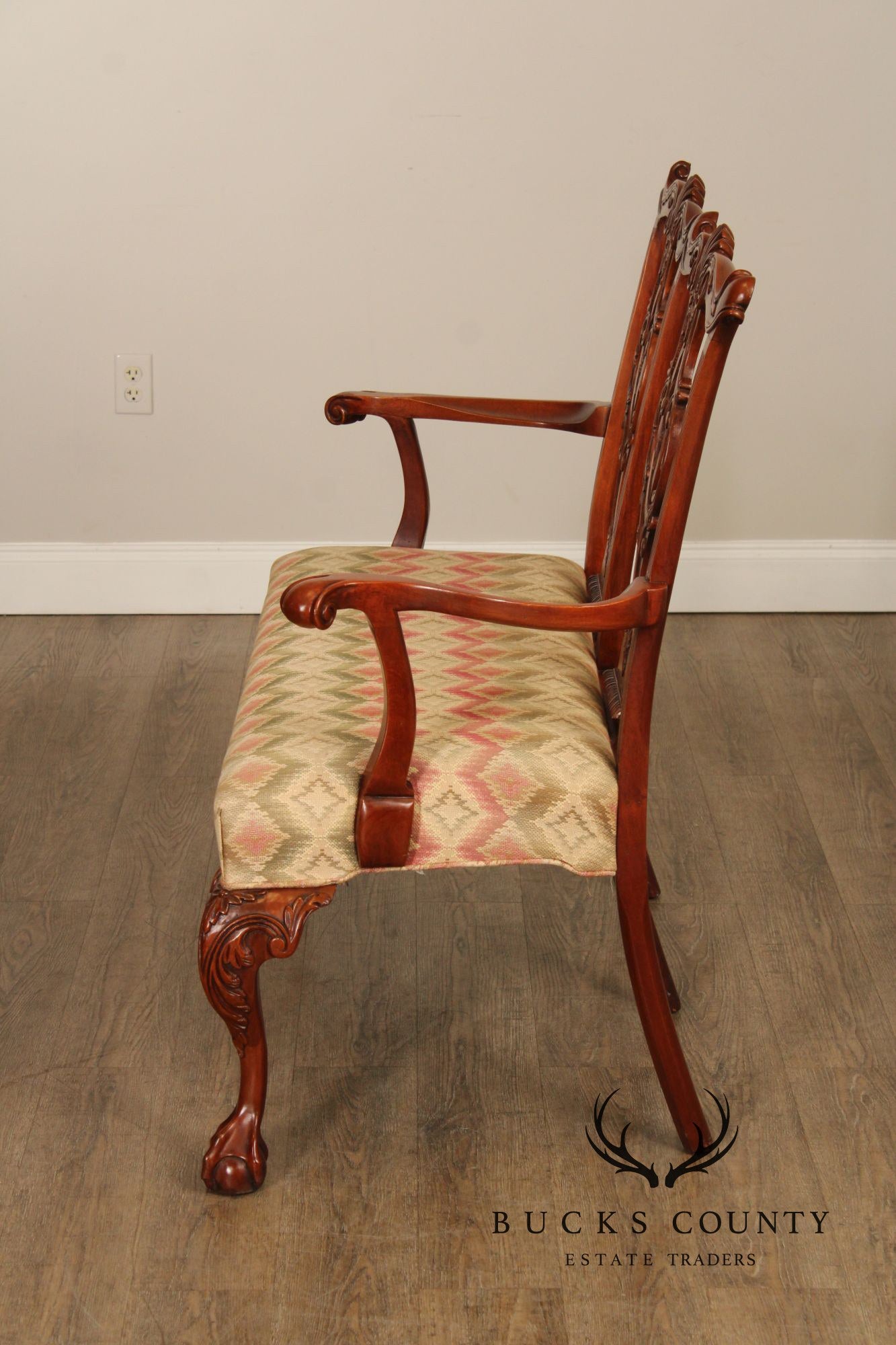 Hickory Chair 'Mount Vernon' Chippendale Style Carved Mahogany Settee