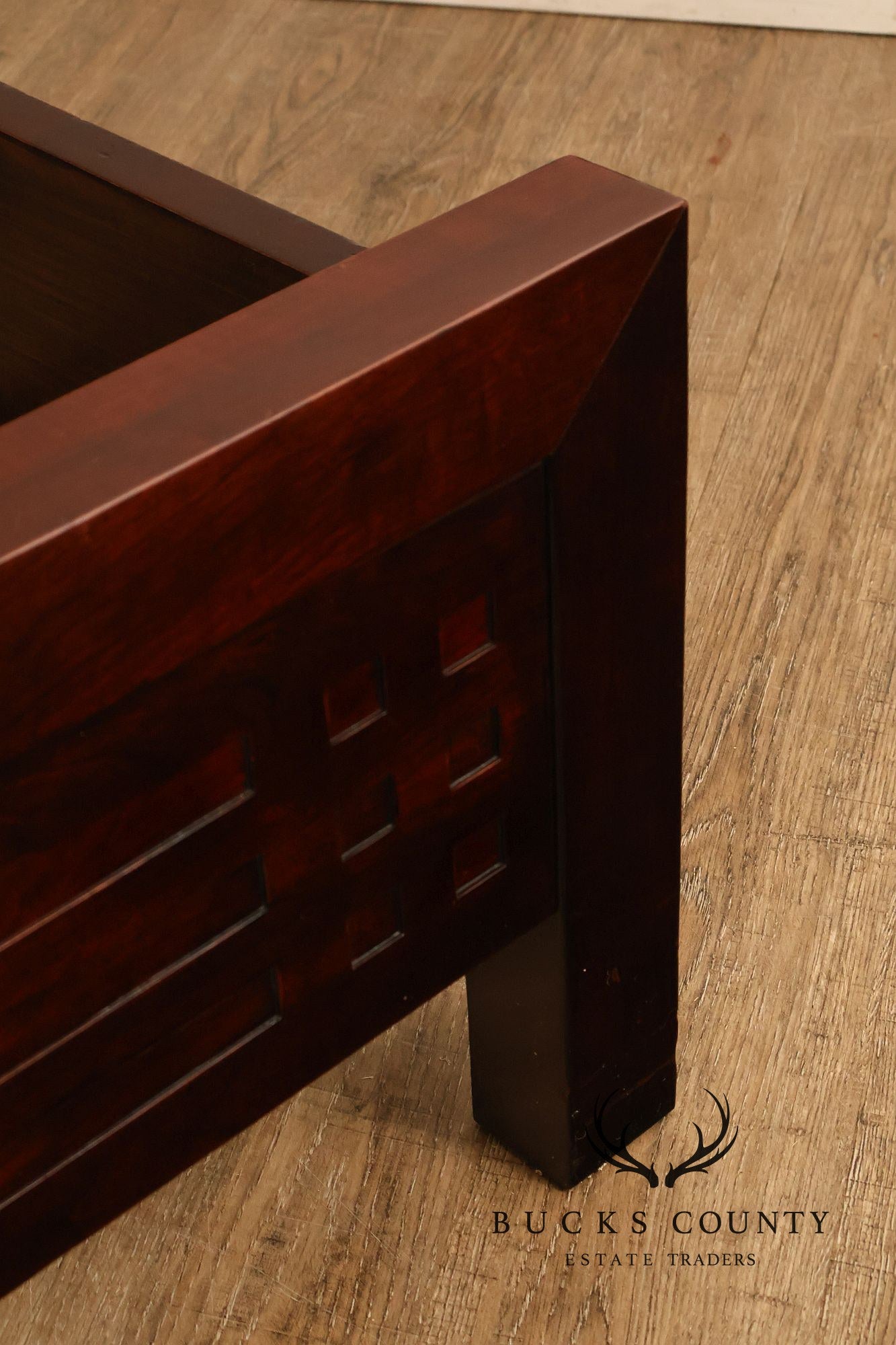 Stickley Metropolitan Cherry King Size Bed