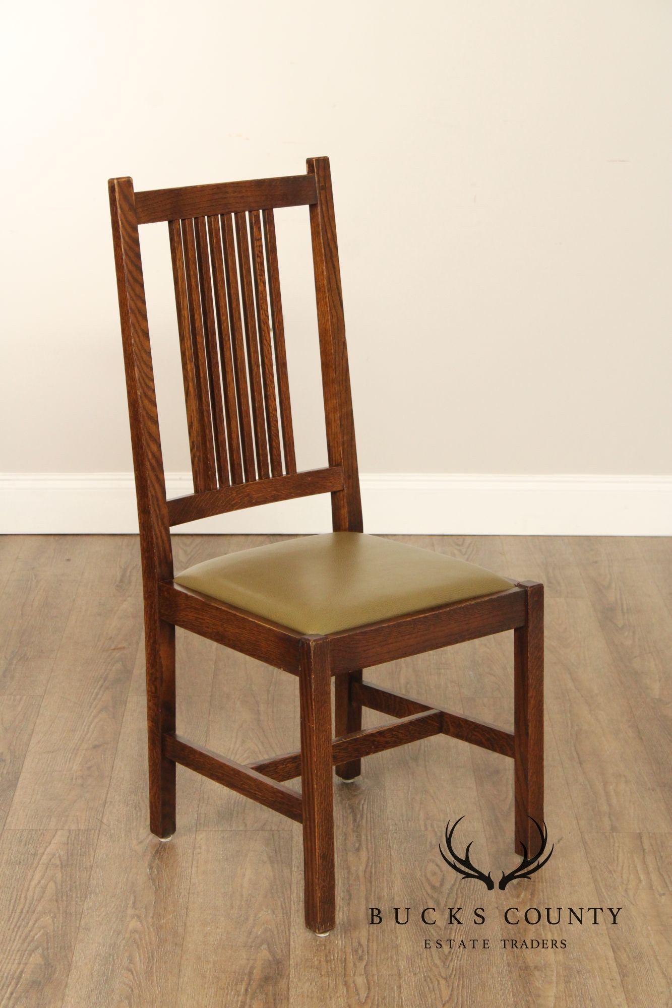 Stickley Mission Collection Set Of Eight Oak Spindle Back Dining Chairs