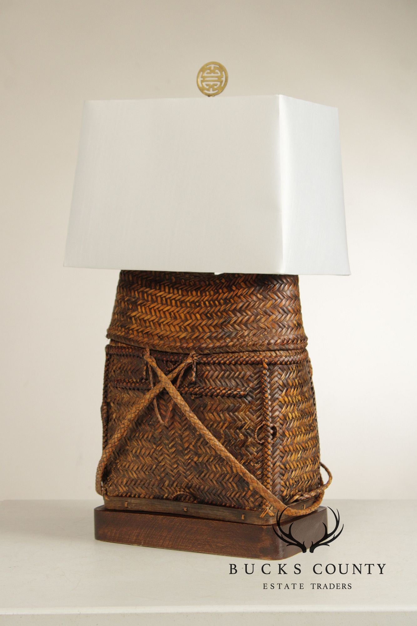 Asian Vintage Woven Wicker Basket Table Lamp