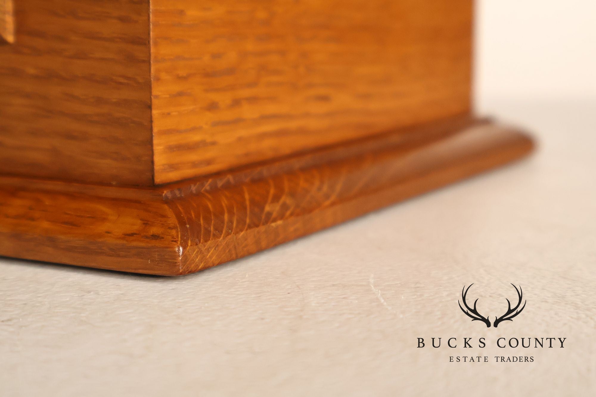 Stickley Mission Collection Oak Desk Box